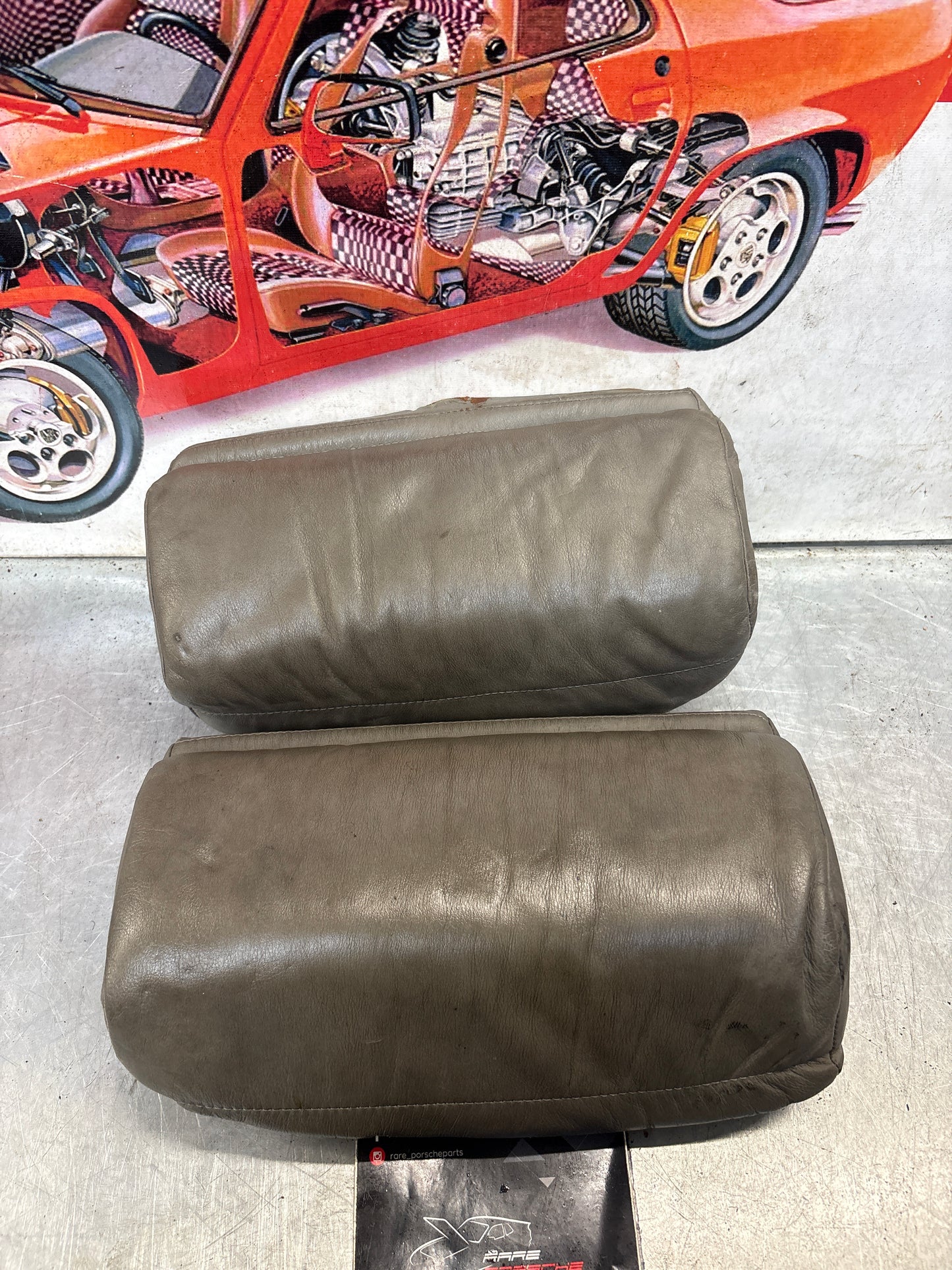 Porsche 928 rear right seat upper and middle cushion, leather, grey, used 92852204650 / 92852208851