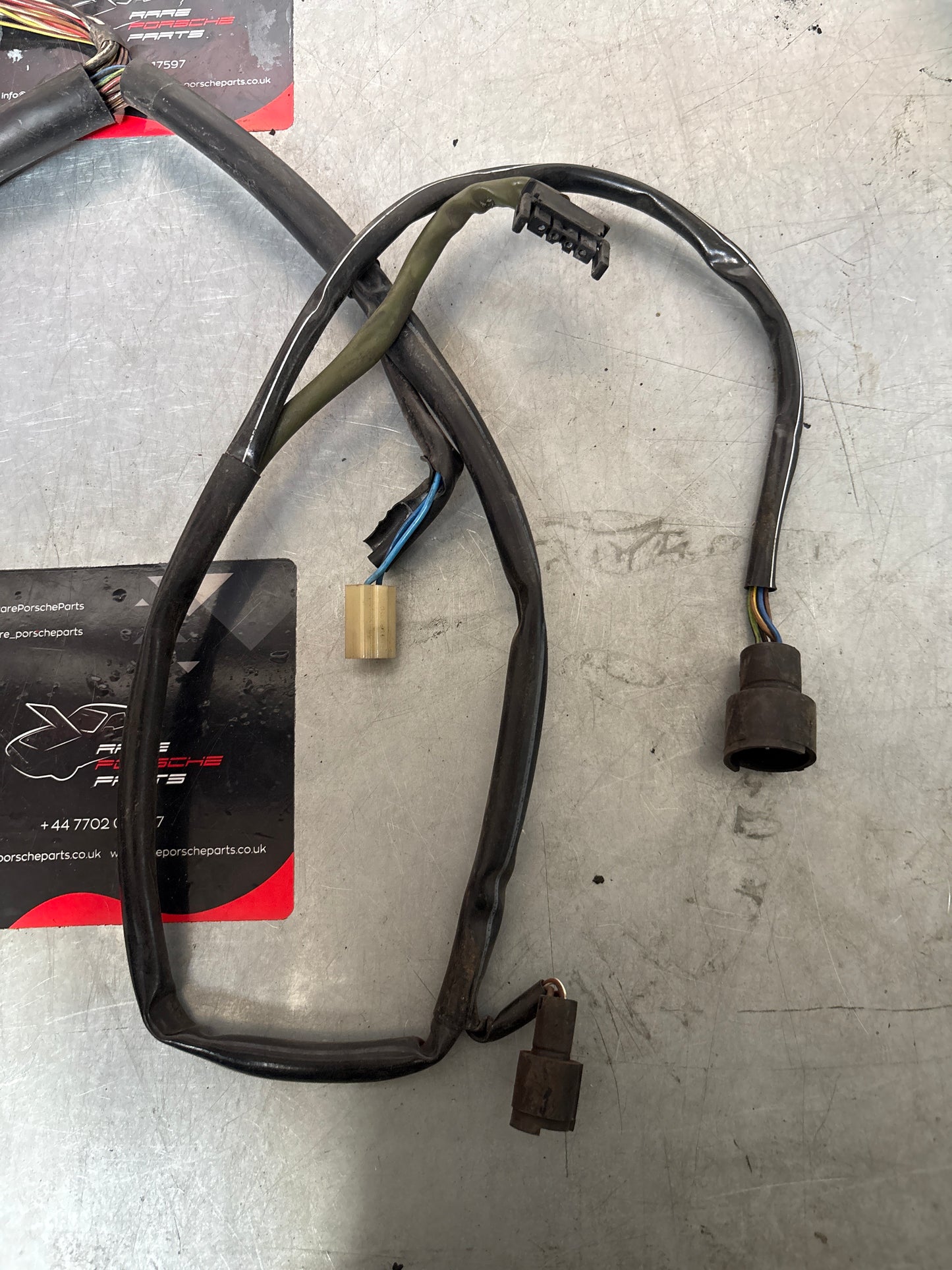 Porsche 944 S2 Turbo passenger door wiring loom with M651 sound system 94461203405 LHD