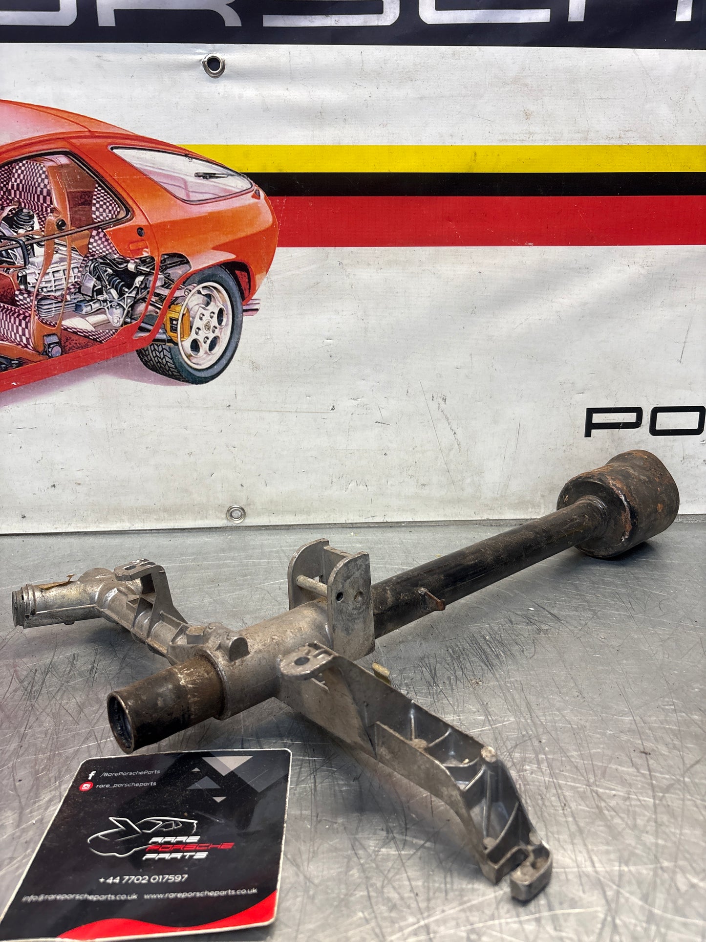 Porsche 928 steering coloumn assembly, used 92834707300 / 01