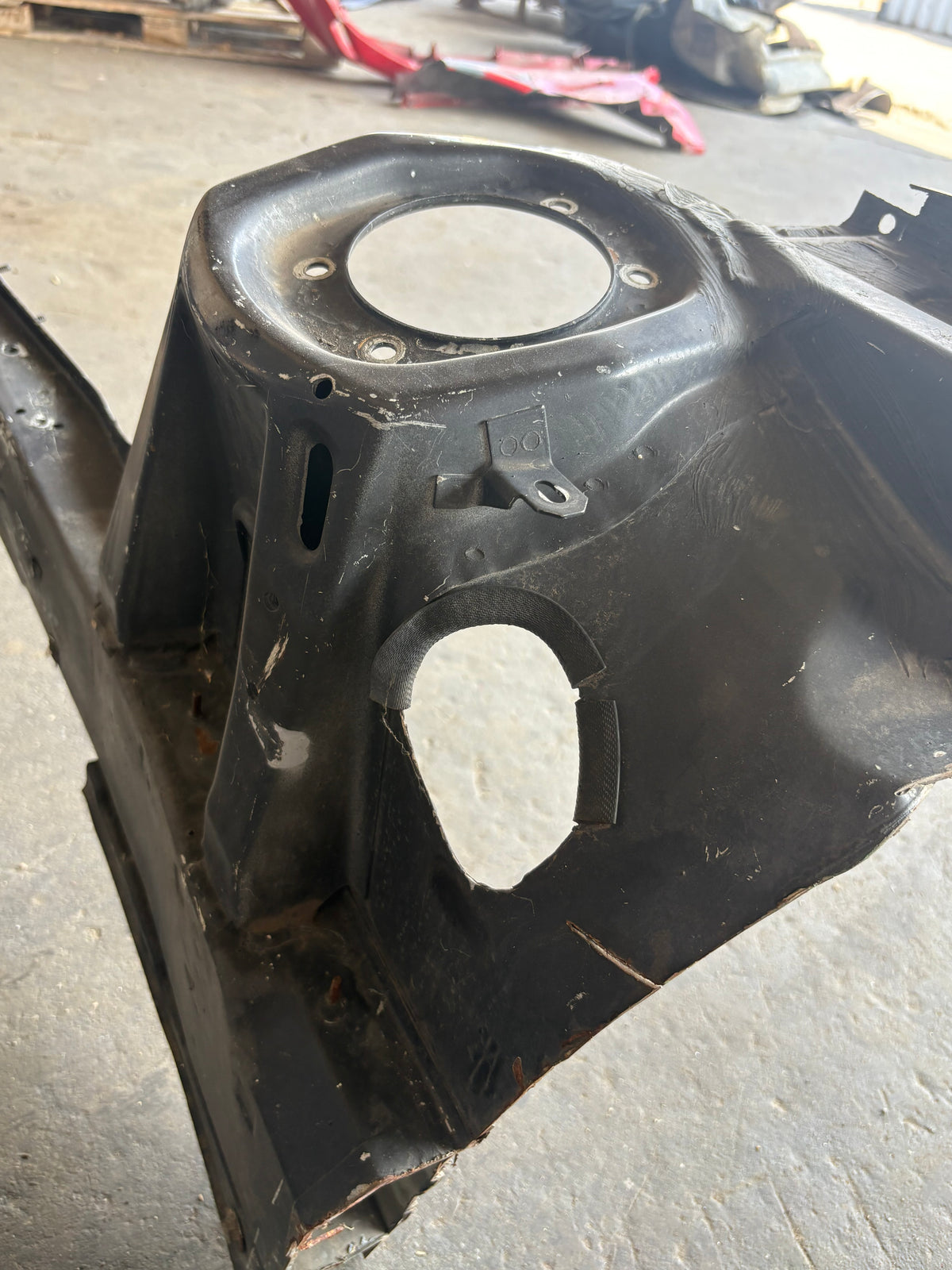 Porsche 944 Front end section cut