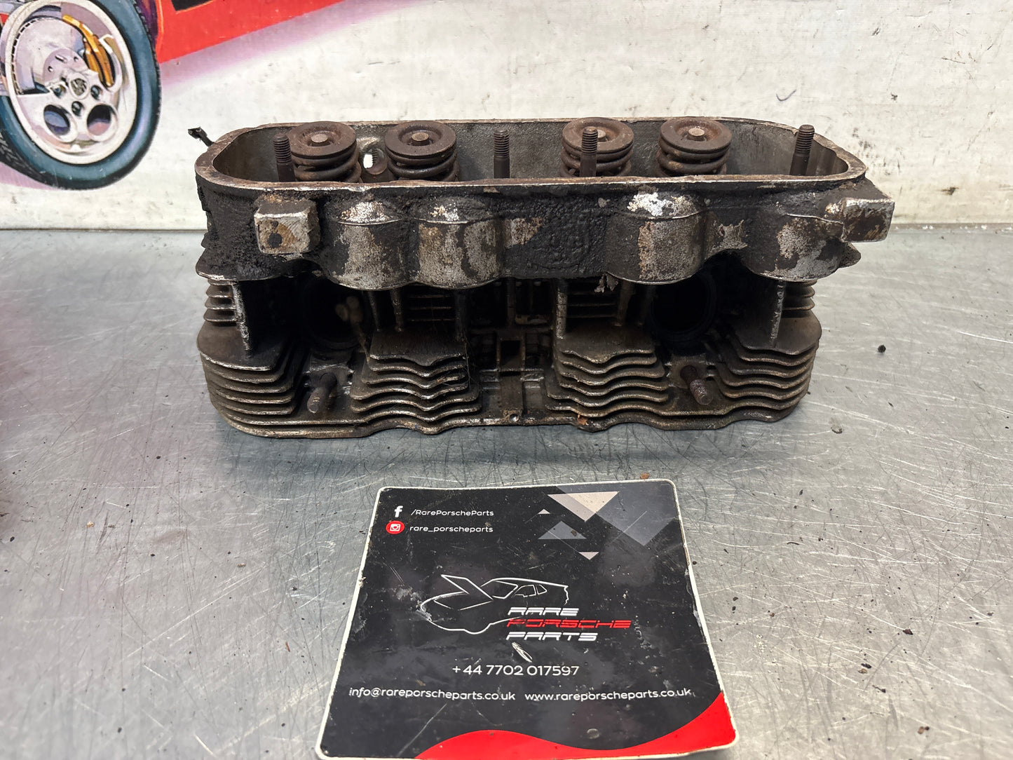 Porsche 914, cylinder head, right side, used 021101371Q