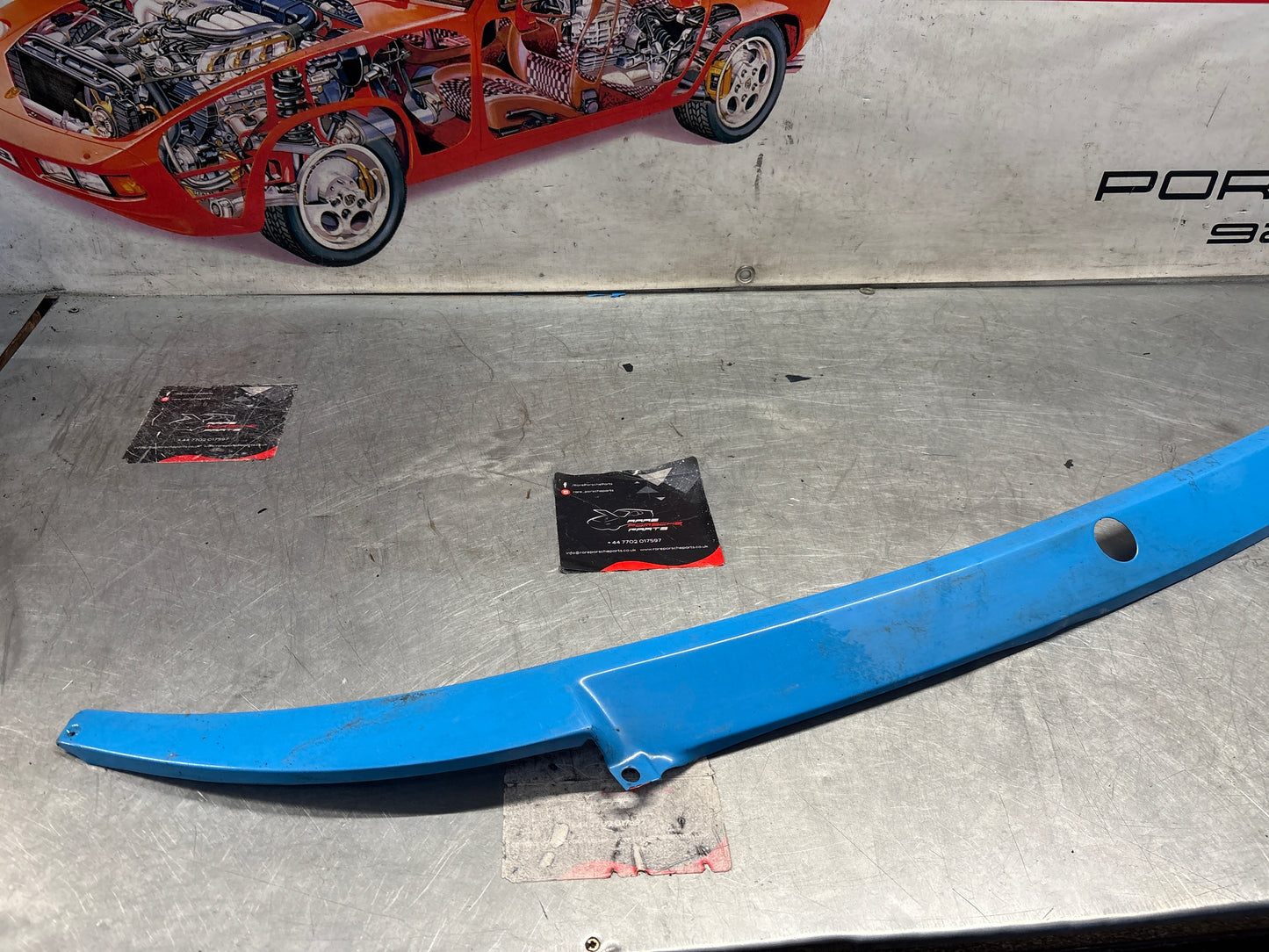 Porsche 928 LHD wiper cover panel, used 92855911702