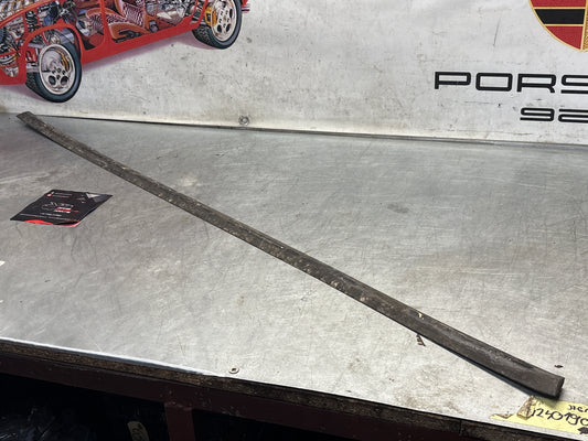 Porsche 928 Door Bump Strip right Side, used 92855903403