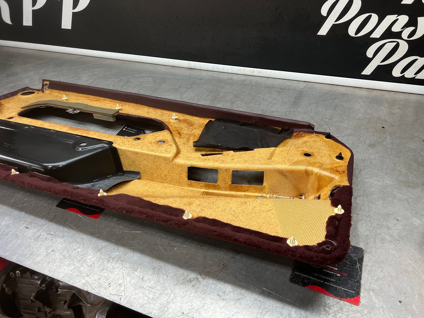 Porsche 928 Right side door card, burgundy, 92855522600 NOS
