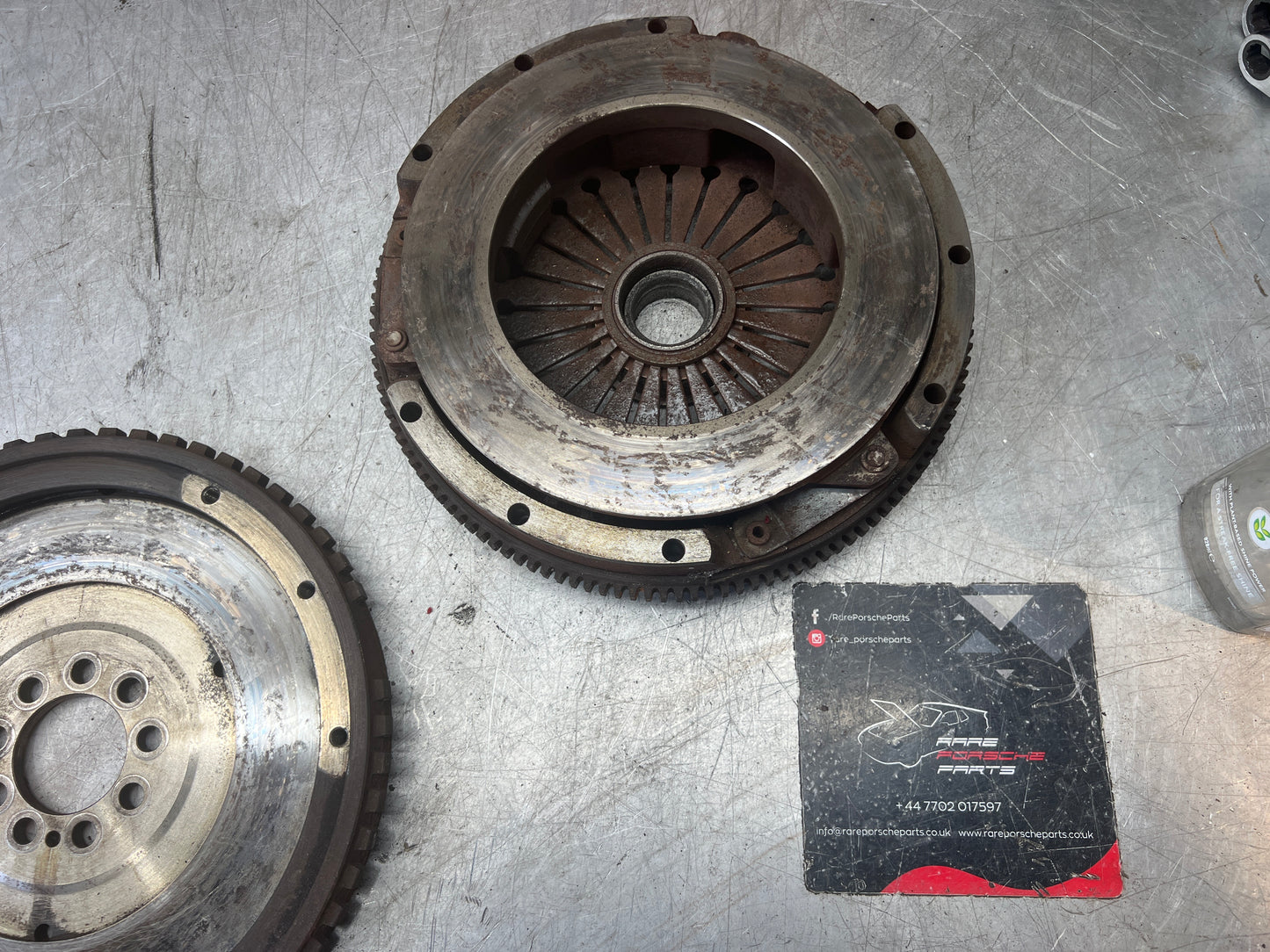 944 S2 3.0 Flywheel and pressure plate, used condition 951 116 023 01 95111602301