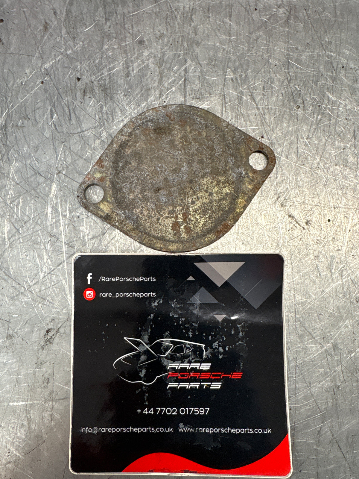 Porsche 924 end cap, used 93110113100