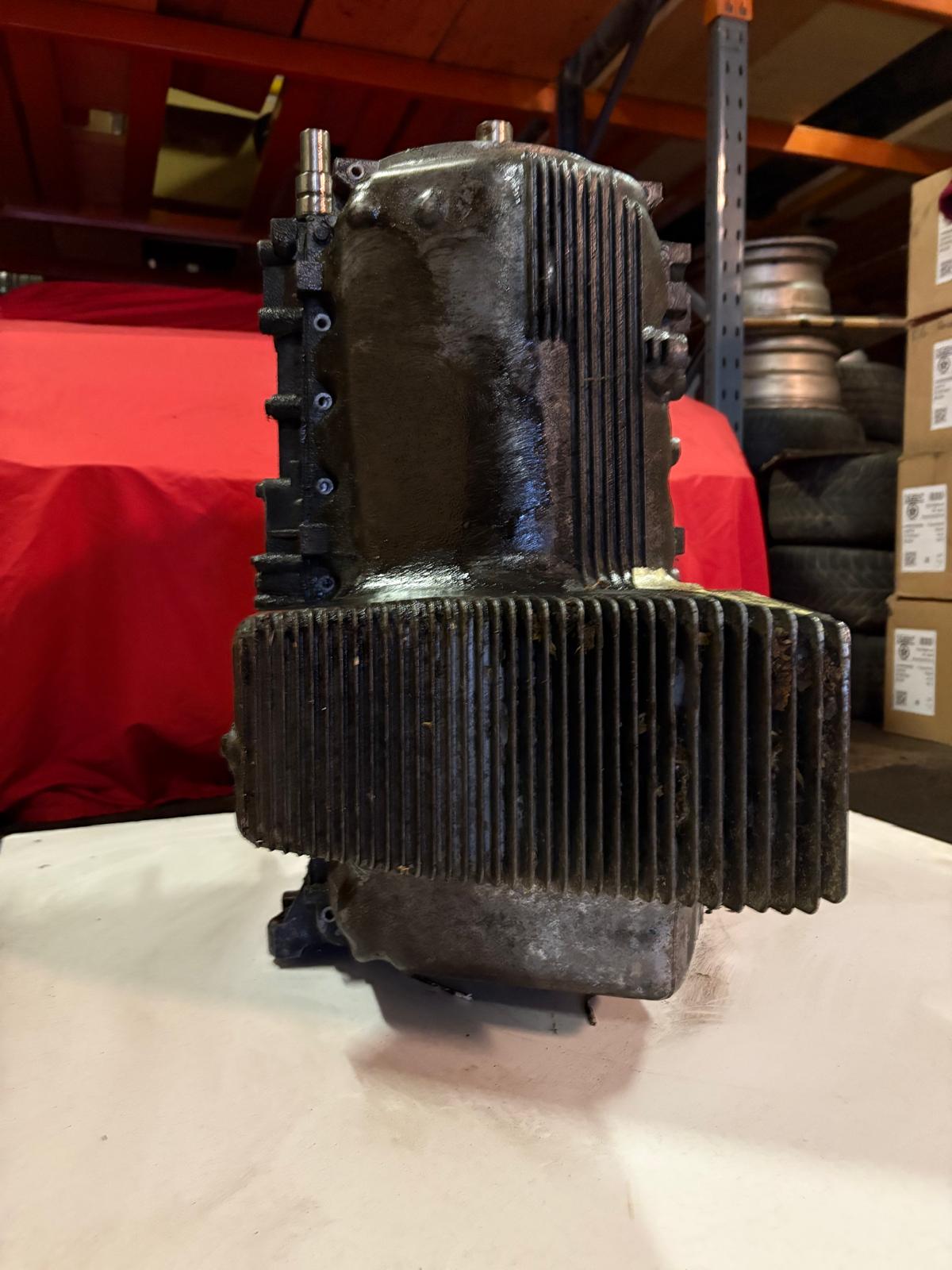 Porsche 944 M44/03 short block, used