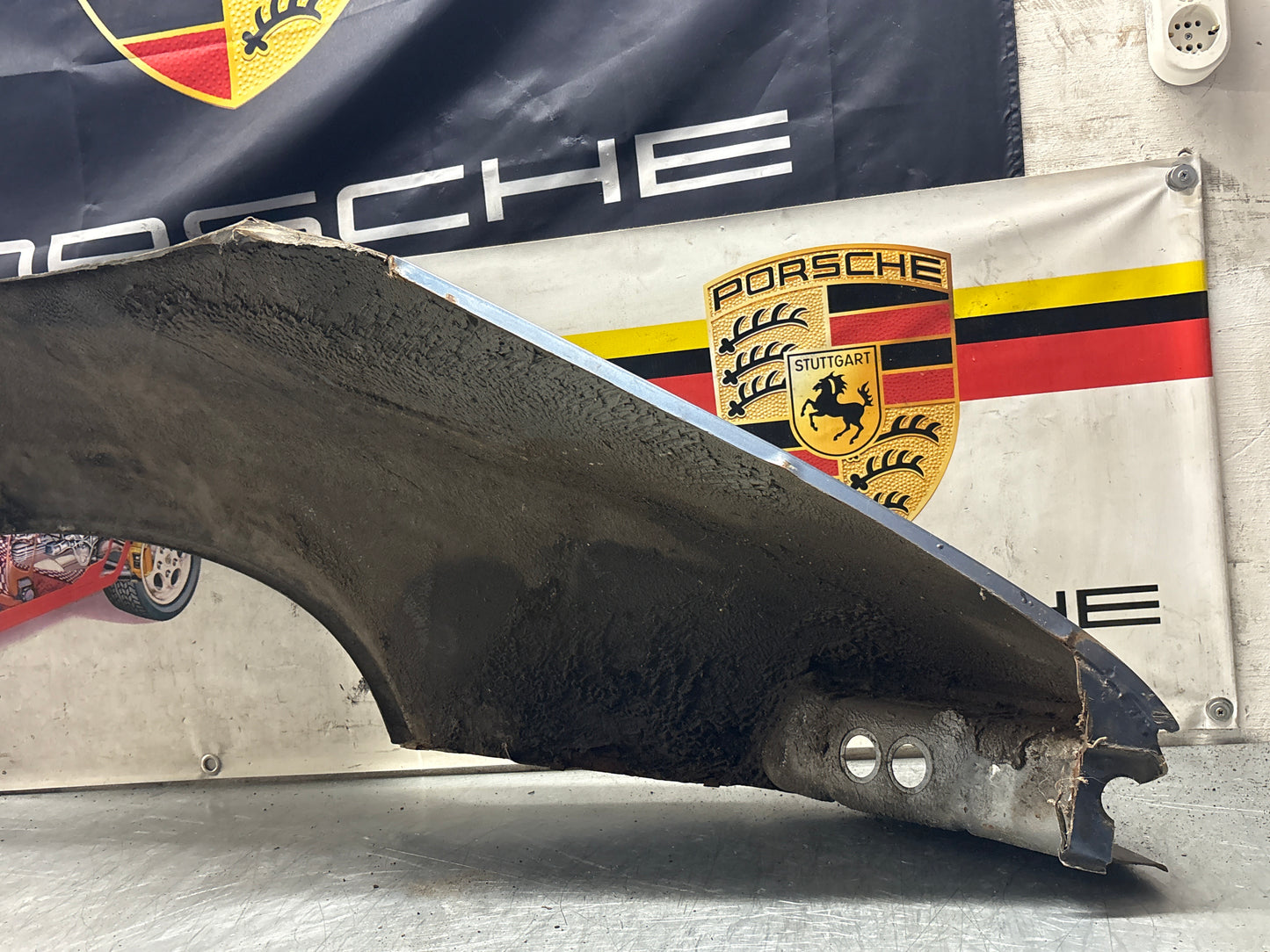 Porsche 911 964 rear right fender cut, used 96450306201