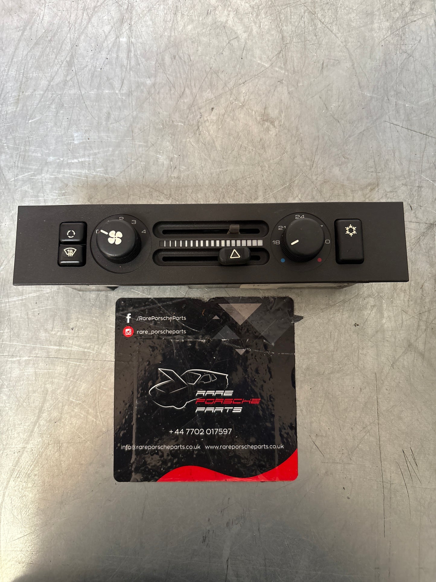 Porsche 944 climate heater control switch unit with air con 86-92 years. 94465302104 used
