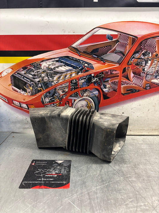 Porsche 928 right Air intake hose, used 92850416002