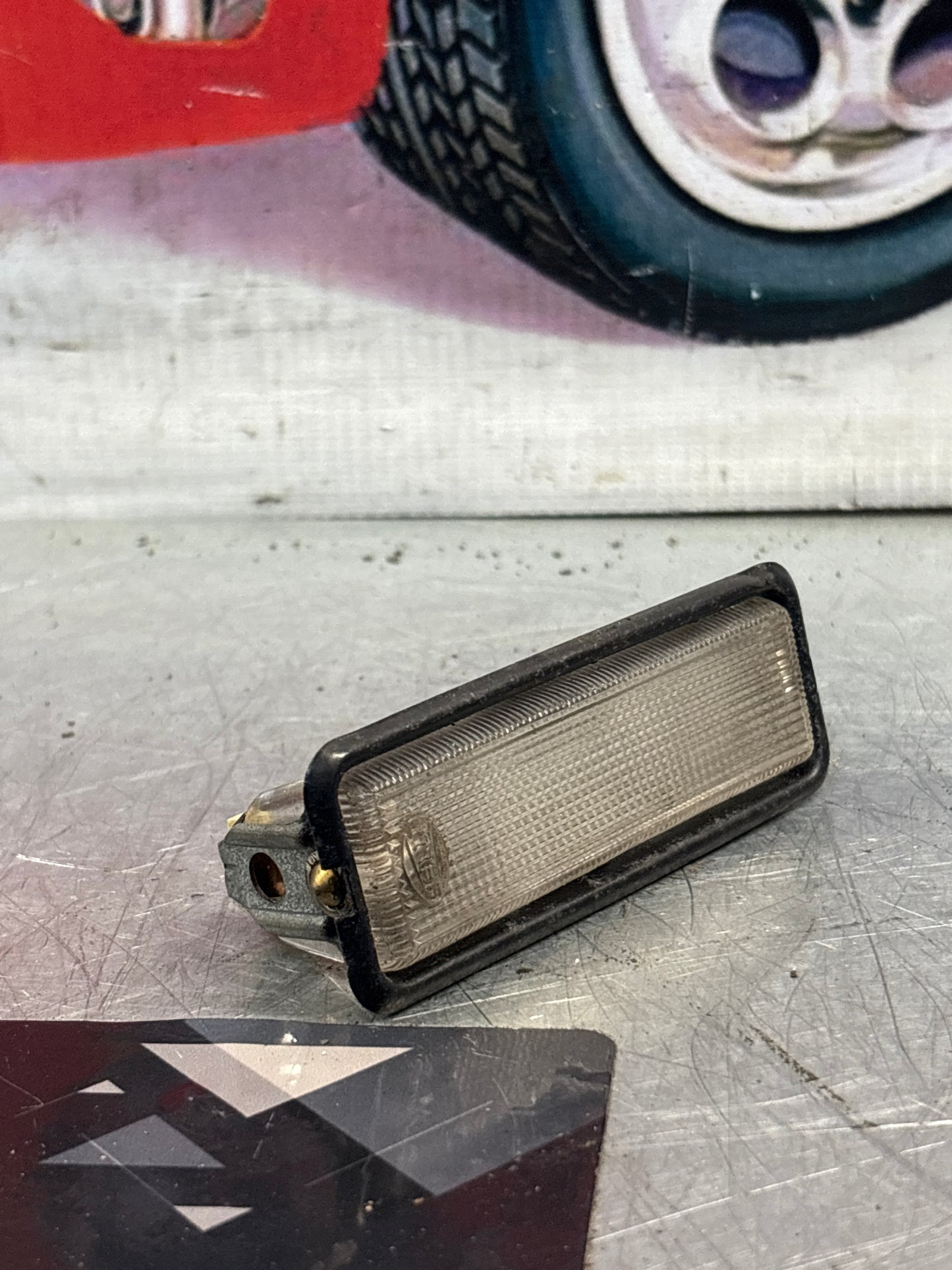 Porsche 911 / 993 / 928 Interior lamp 9116321020070A NOS