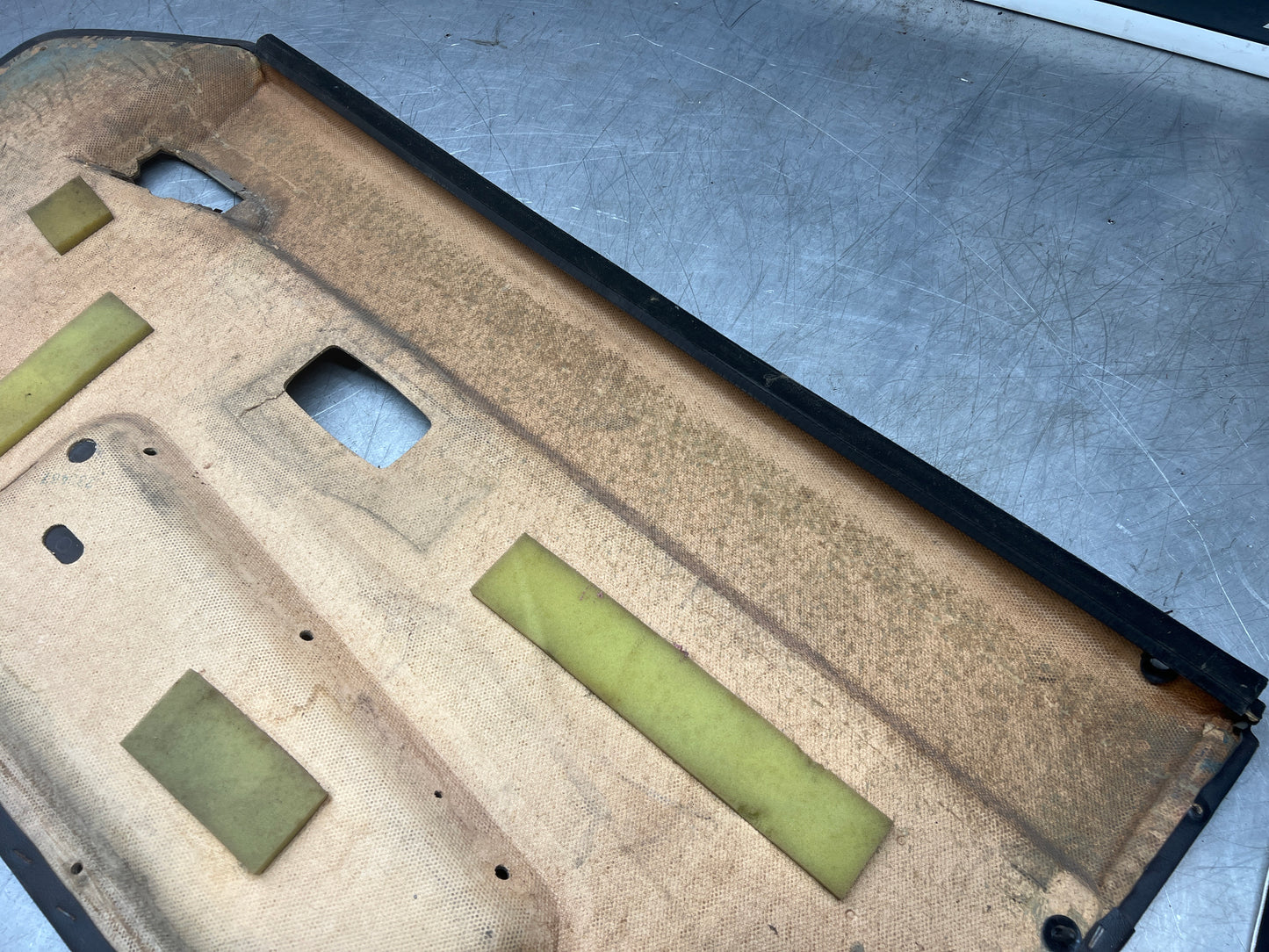 Porsche 944 left black door card for late cars from 85.5 944555017