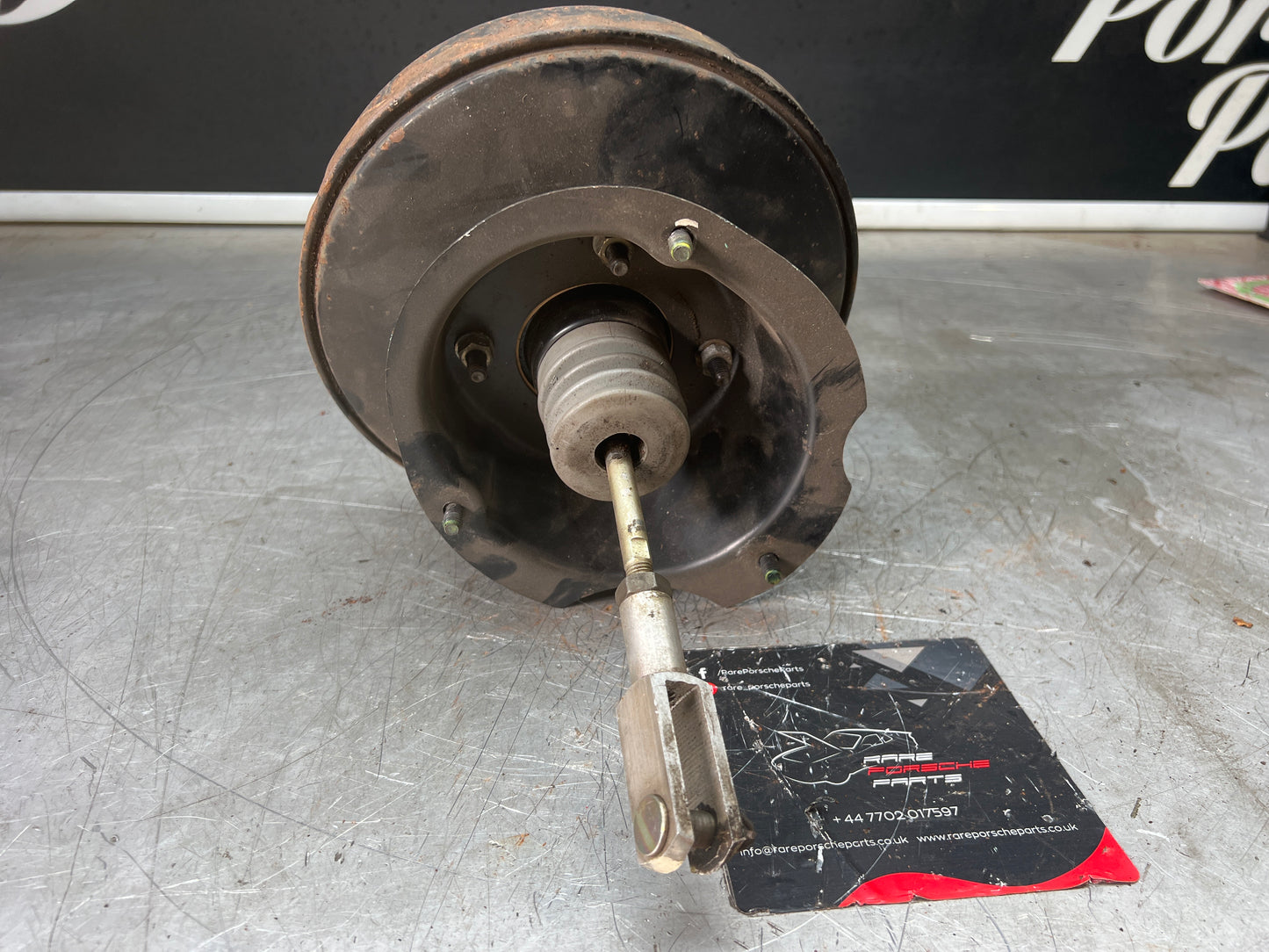 Porsche 944 brake booster, used 95135502703