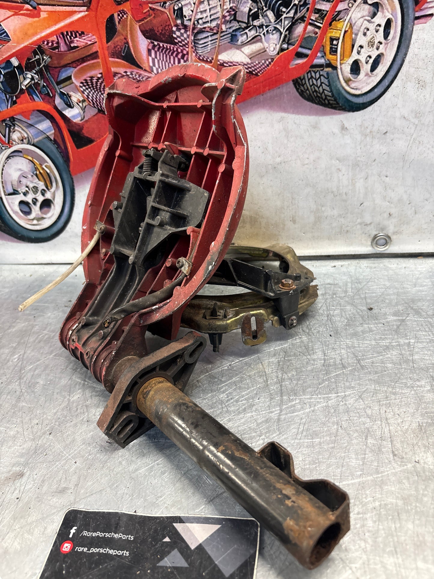 Porsche 928 right headlight swivel frame 92875024902 92875024302 used