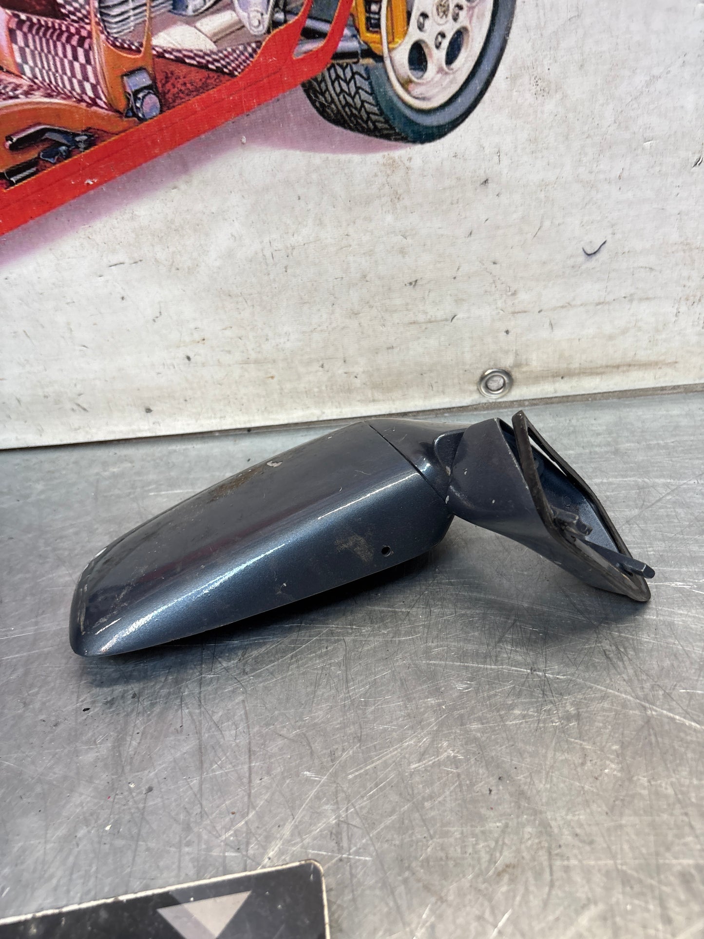 Porsche 911 930 right mirror housing, used 91173102406