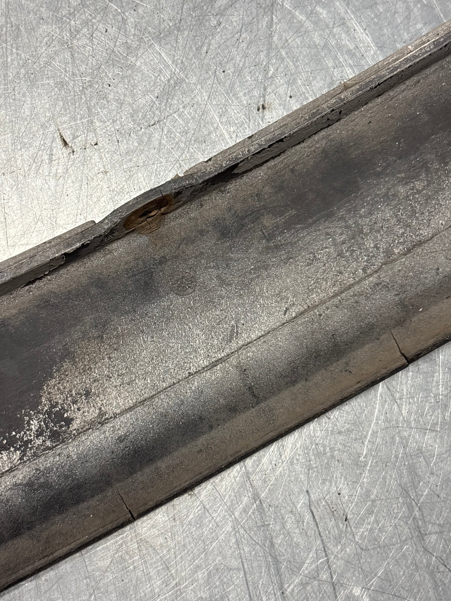 Porsche 928 front spoiler, for spares or repair 92850507103