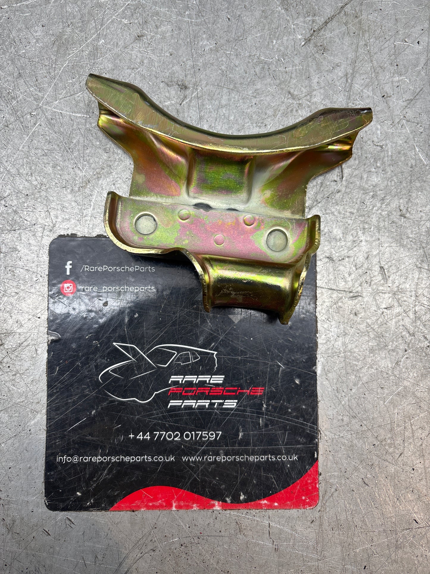 Porsche 928 exhaust hook, bracket for manual gearbox refurbished 92811106100