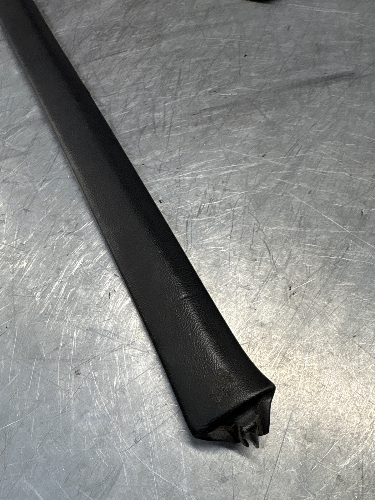 Porsche 928 tailgate trim, left, near side, black, 92855503702, used