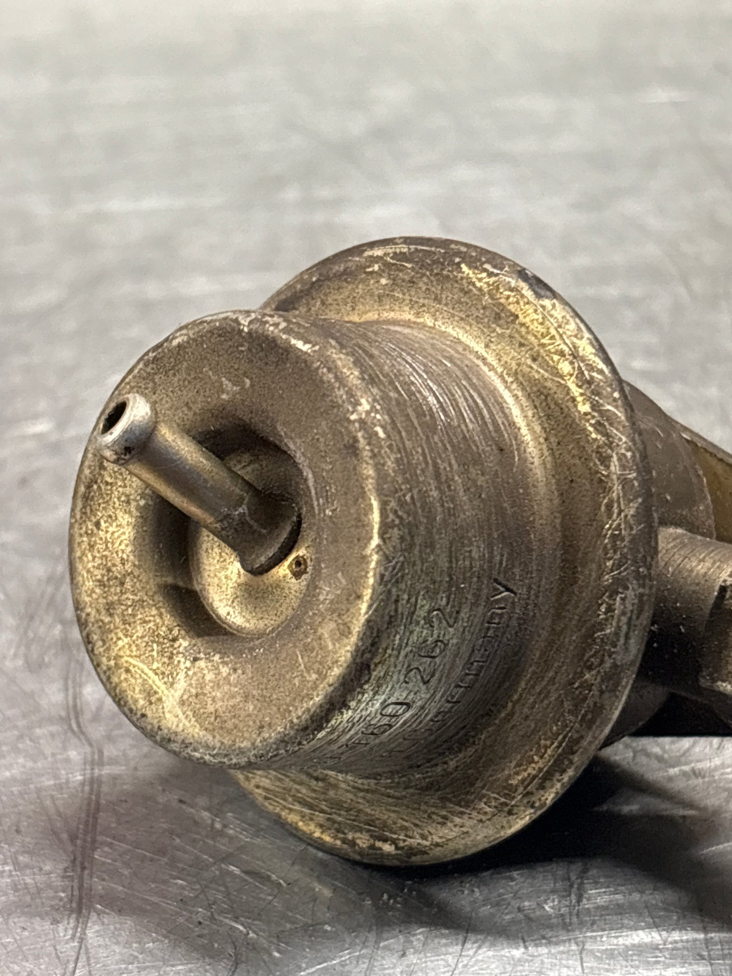 Porsche 928 Fuel pressure regulator, used. 0280160262