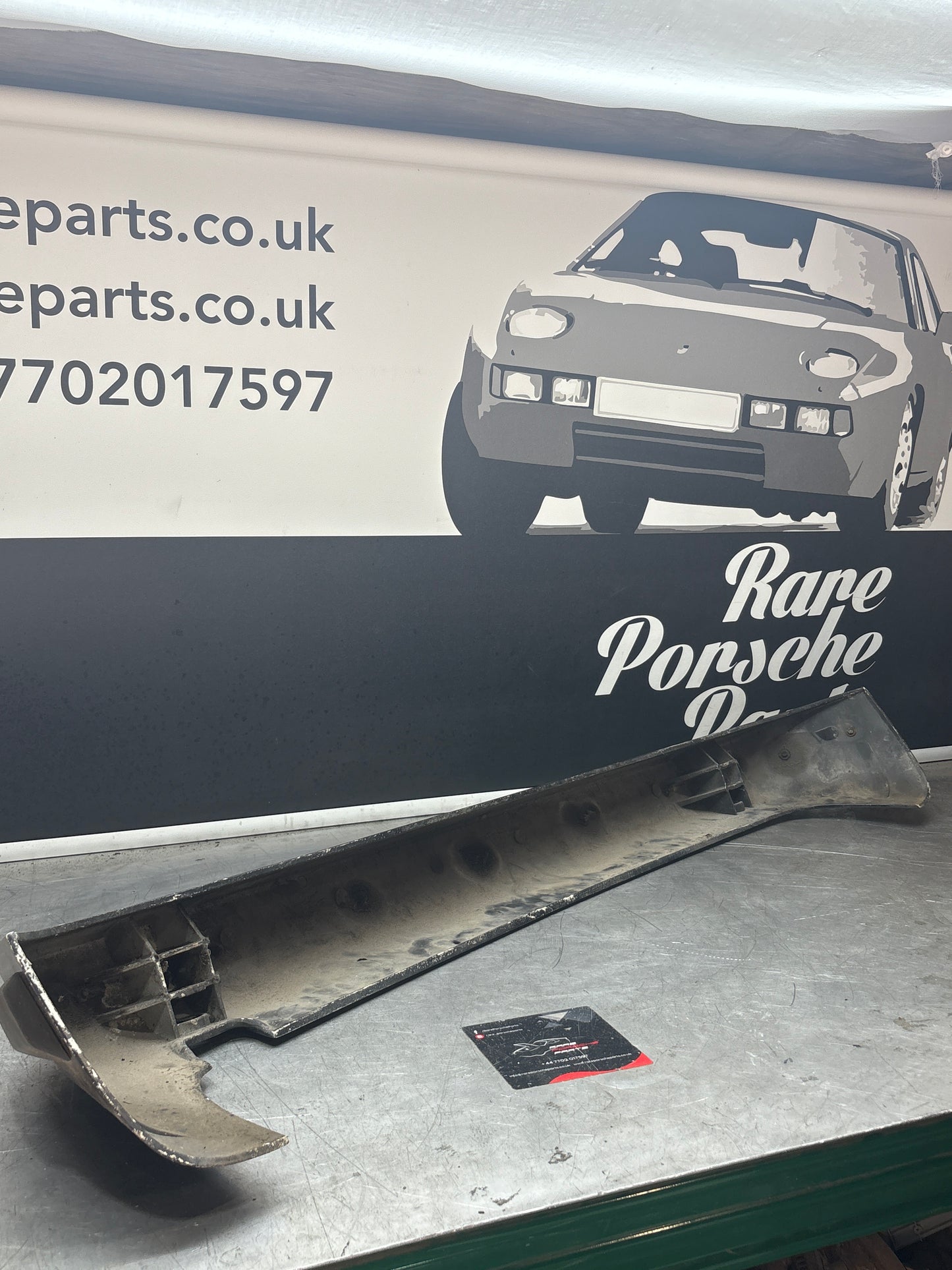 Porsche 944 S2/Turbo rear bumper, used 93150538700 / 95150506900