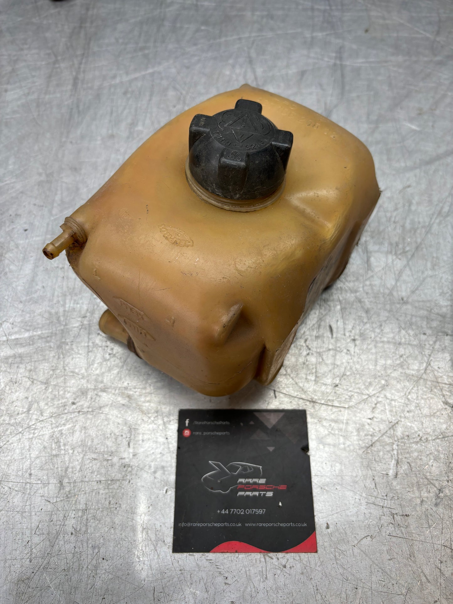 Porsche 924 Turbo Expansion tank, reservoir 93110626502 used