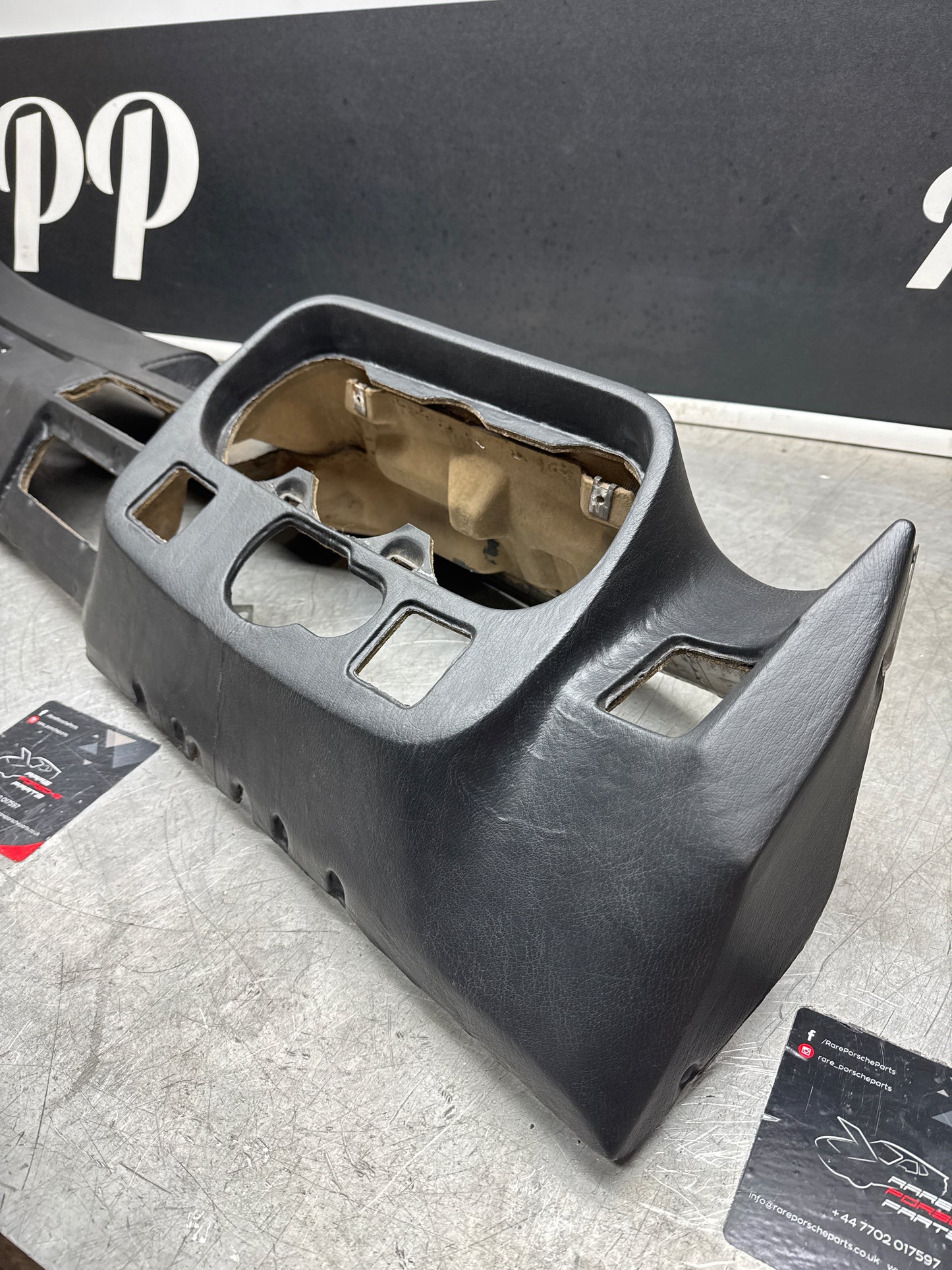 Porsche 924 944 reupholstered dashboard, black, with glove box lid