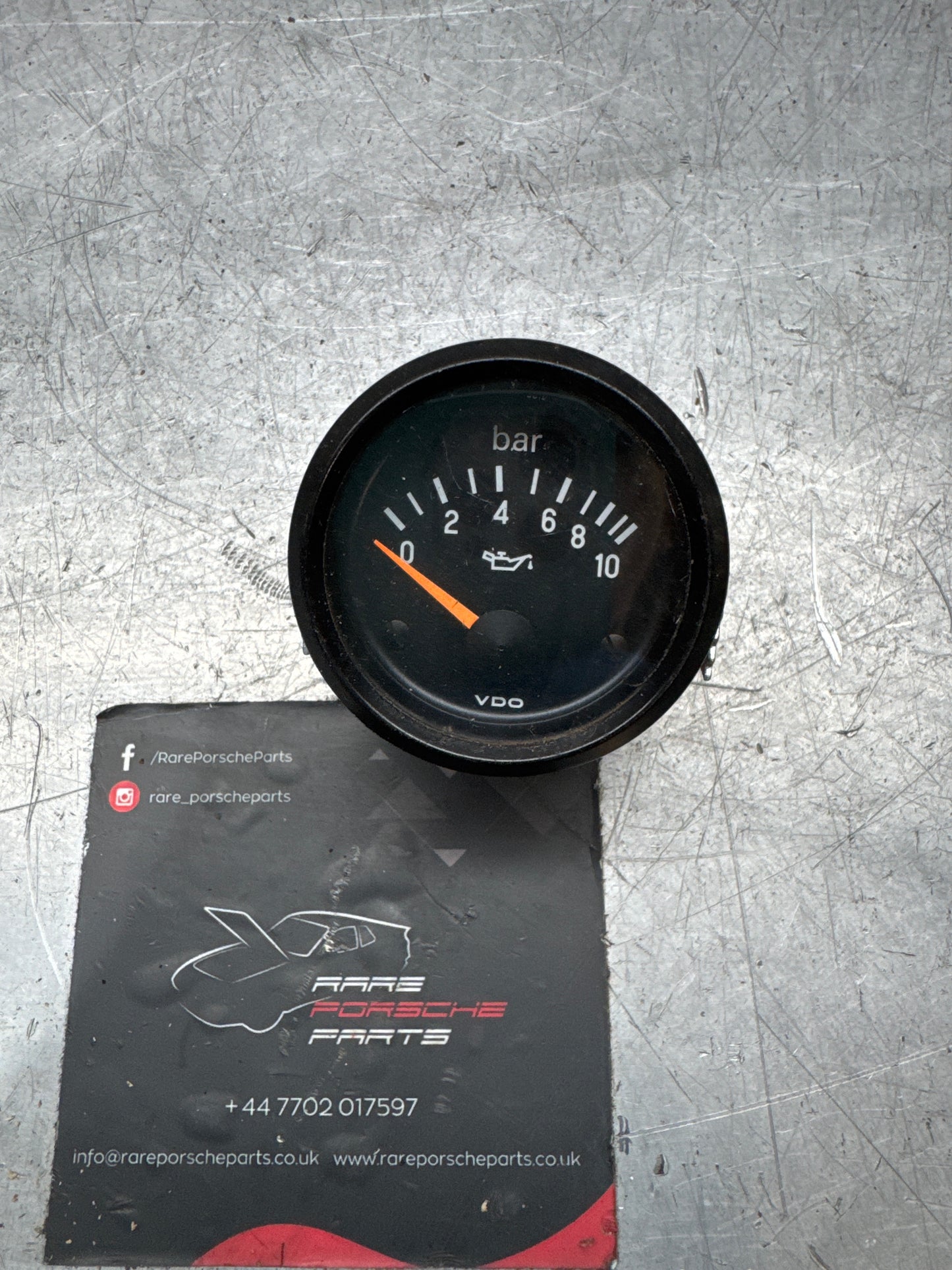 porsche 924 2.0 oil pressure gauge 10 bar. 477919551E used