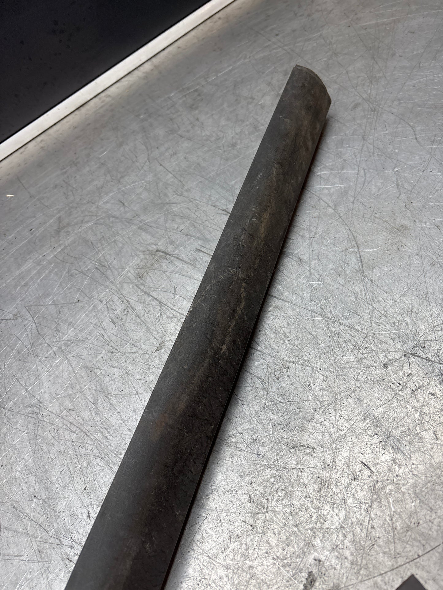 Porsche 944 lower door sill trim molding left side, used 95155919500