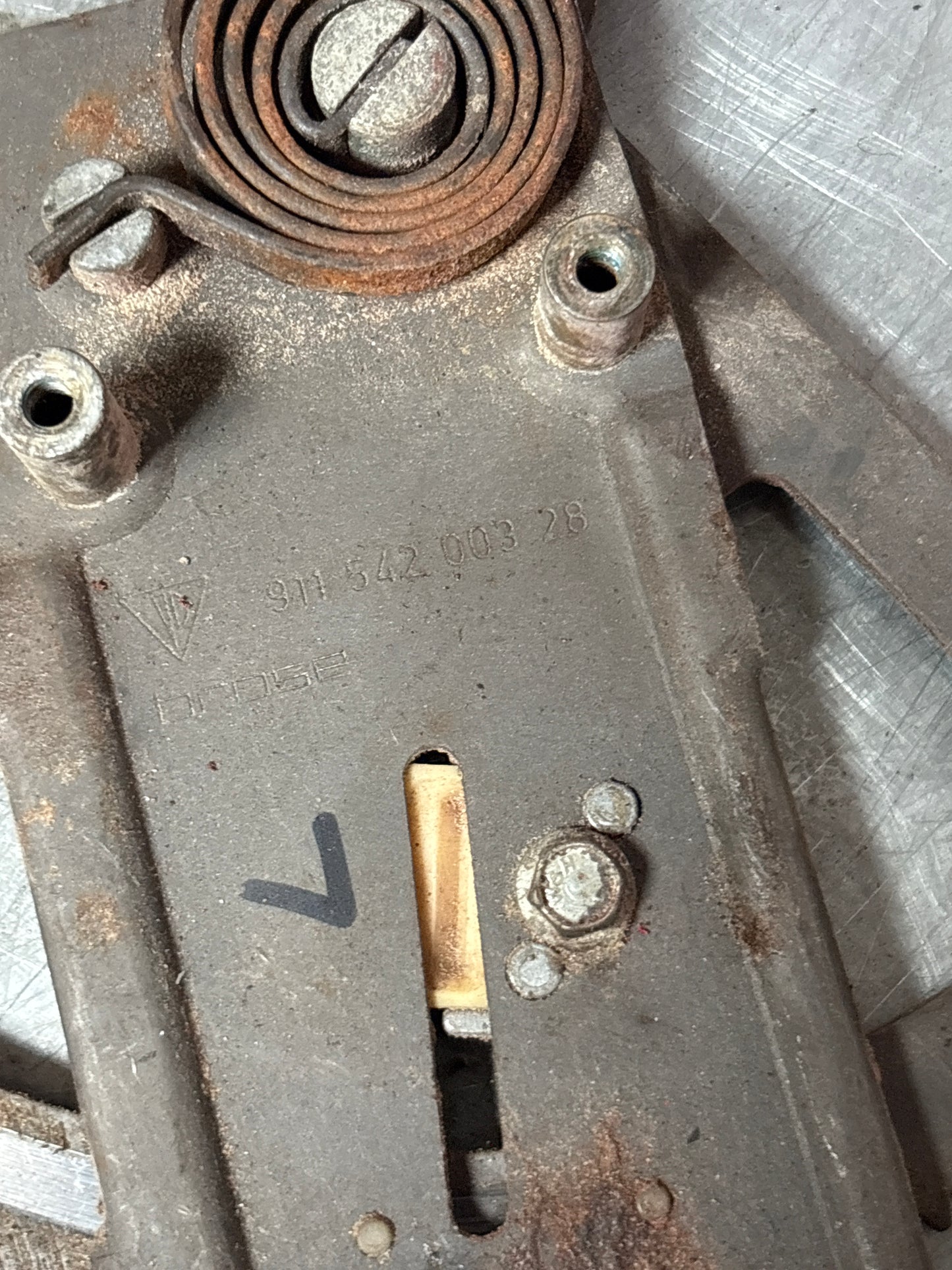 Porsche 911 window regulator mechanism, used 91154200328