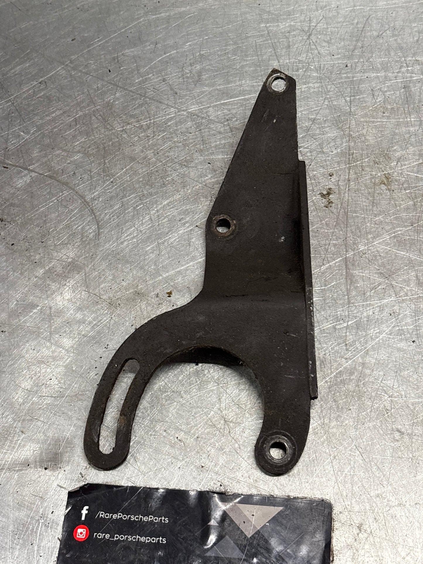 Porsche 928 power steering pump 92834744307