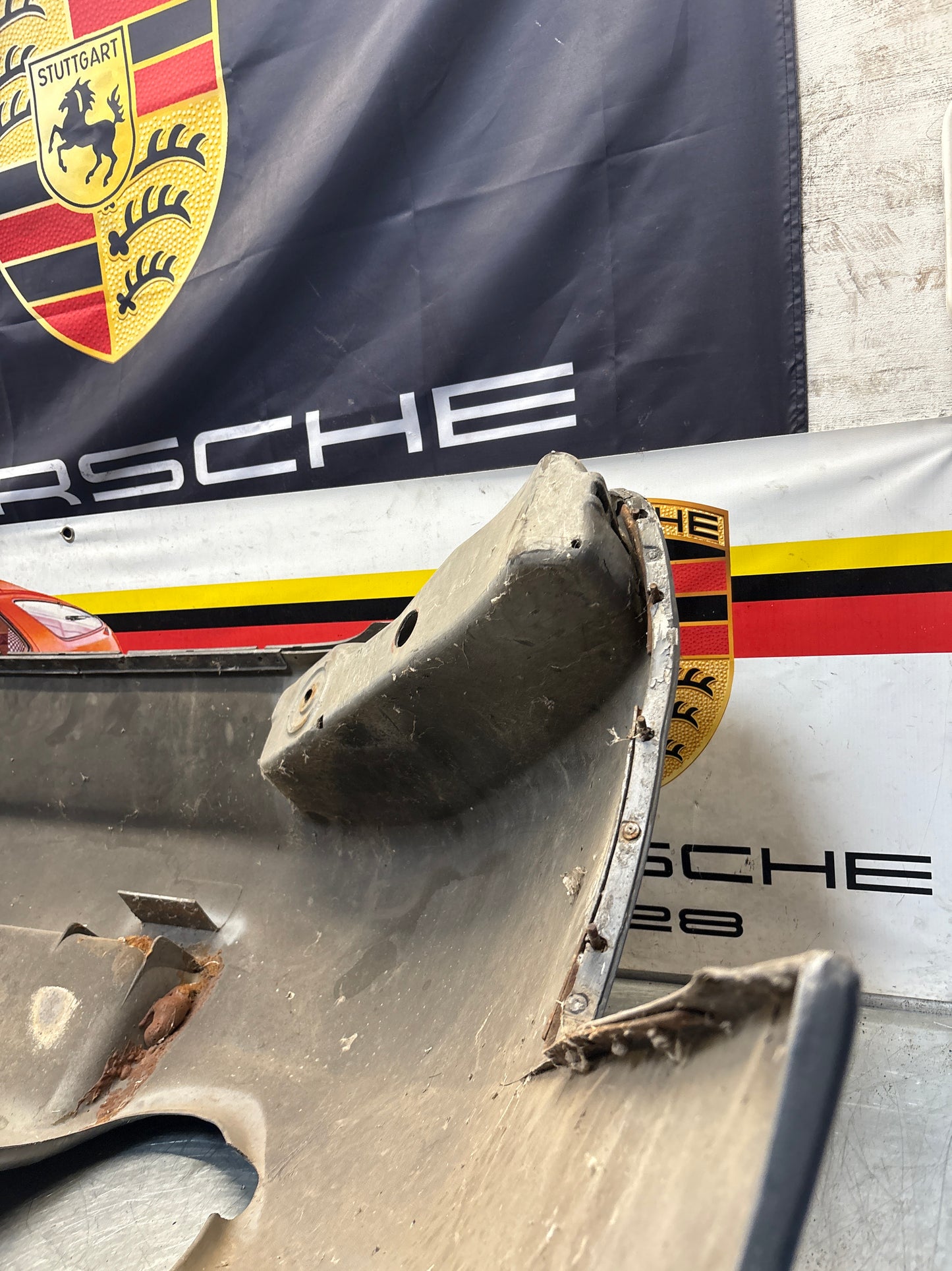 Porsche 928 S/S4 rear bumper, used 92850512320