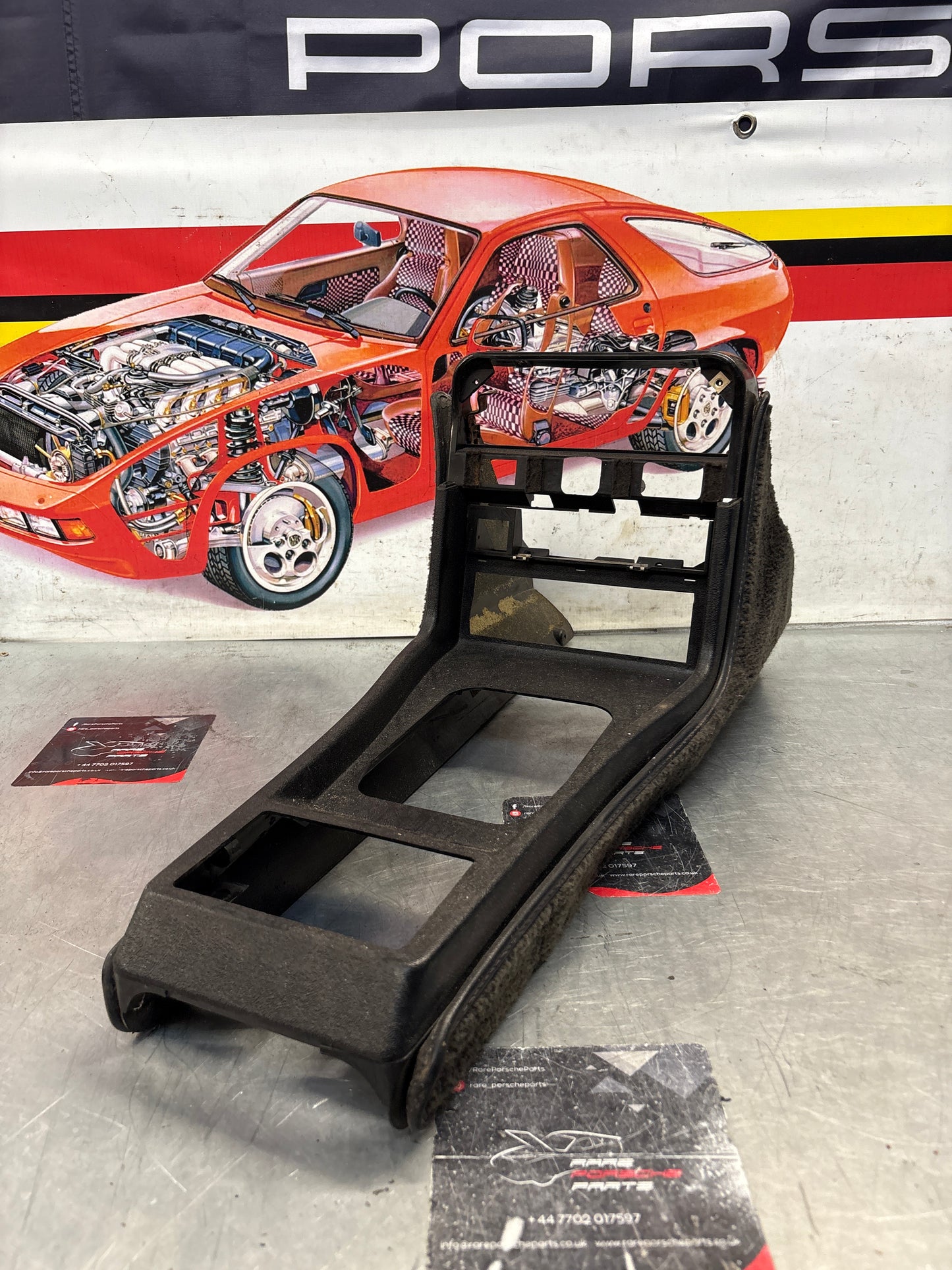 Porsche 924 centre console black, no switch holes 477857951 / 477857969 used