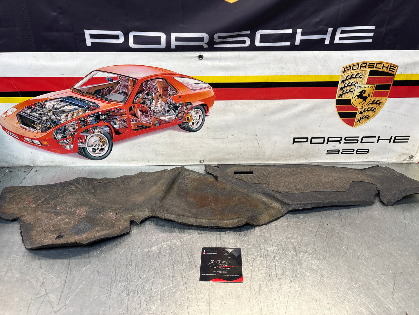 Porsche 924/944 85.5- rear left side trim carpet, black, 94455508301, used