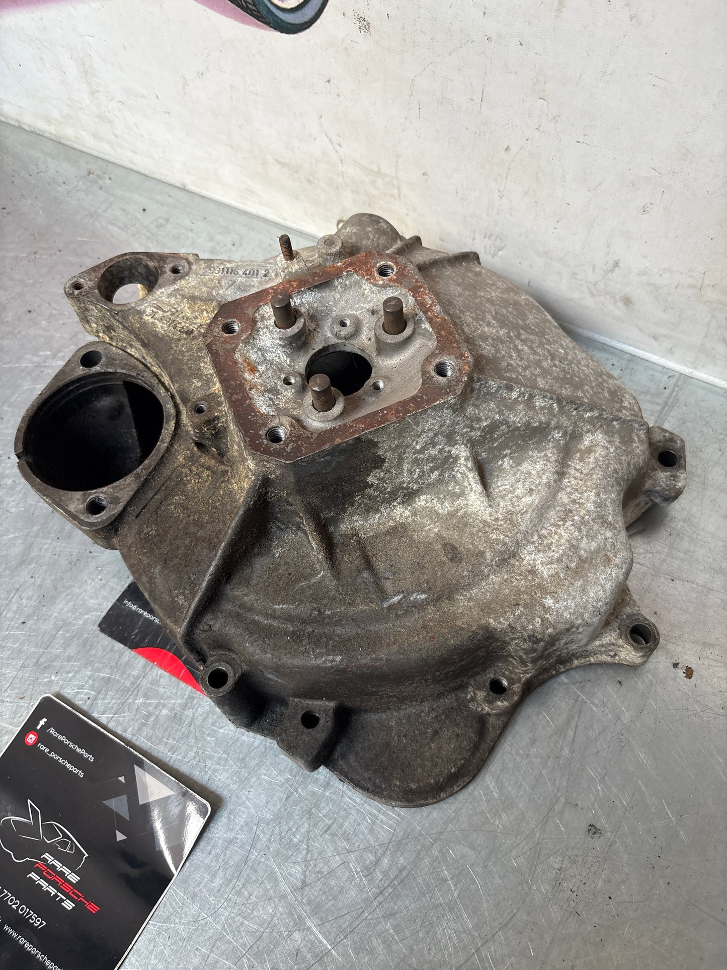 Porsche 924 Turbo bell housing, used 9311164012R