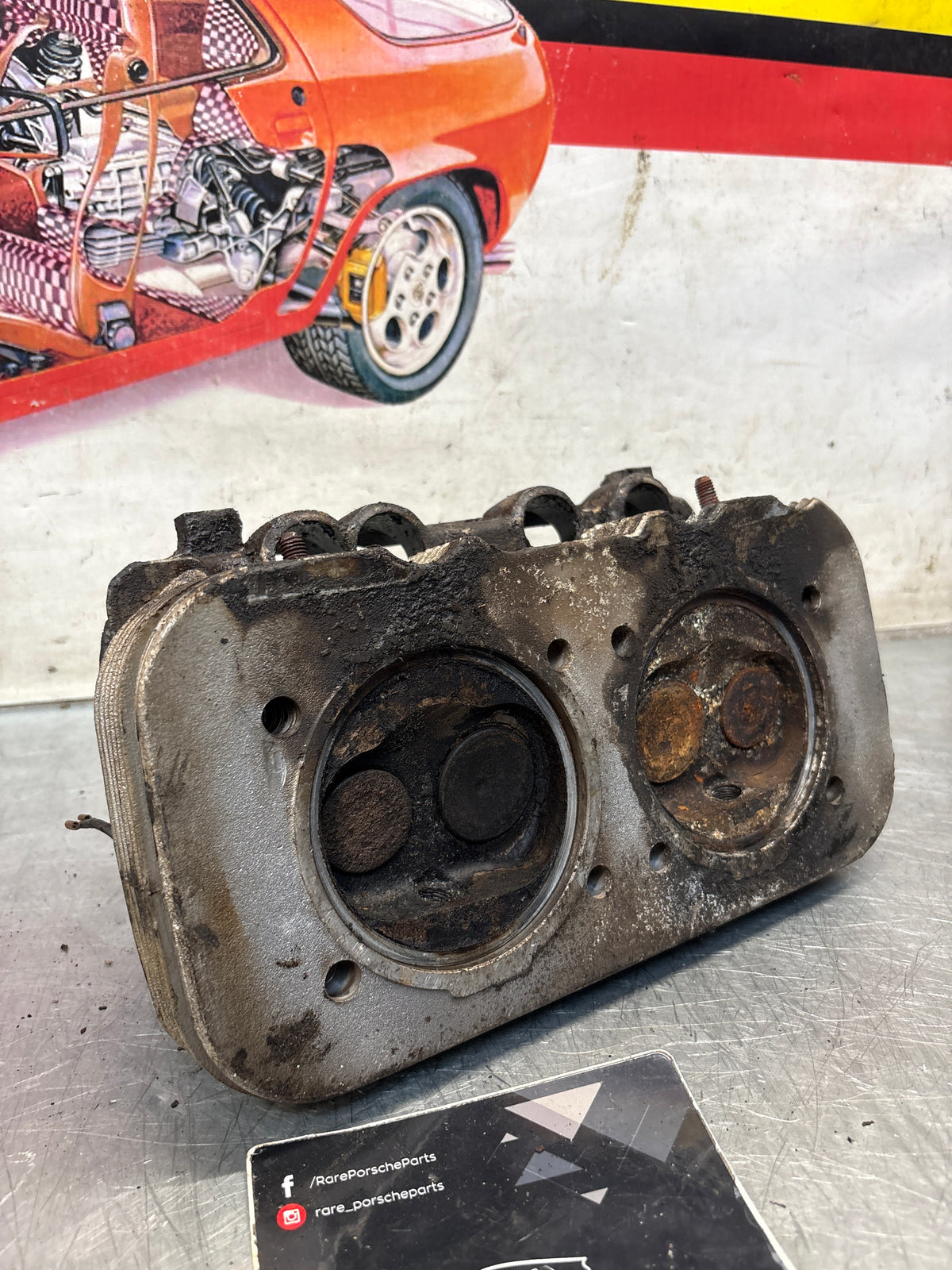 Porsche 914, cylinder head, right side, used 021101371Q