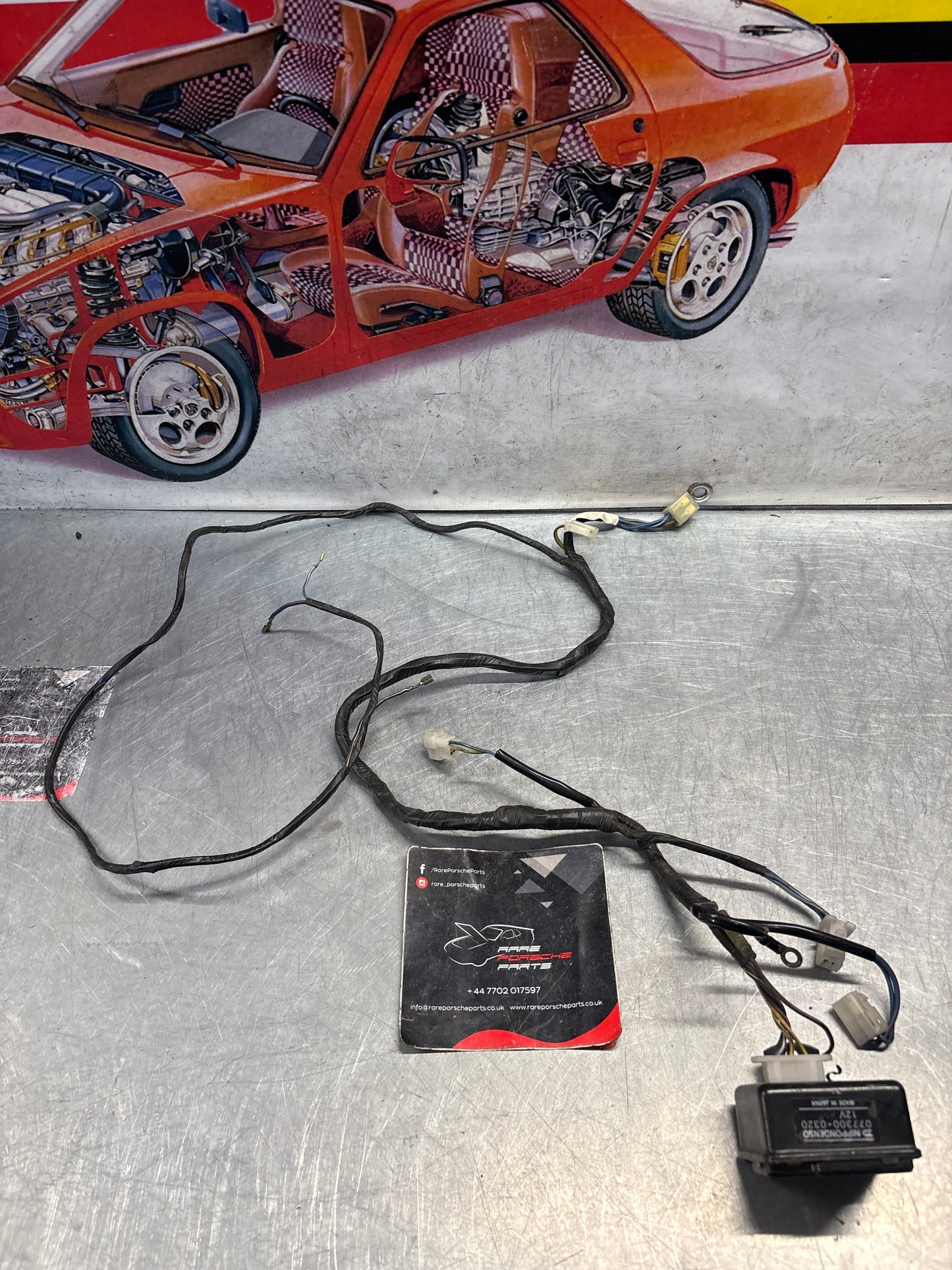 Porsche 924/944 early A/C wiring loom, used 477959531 / 477971563