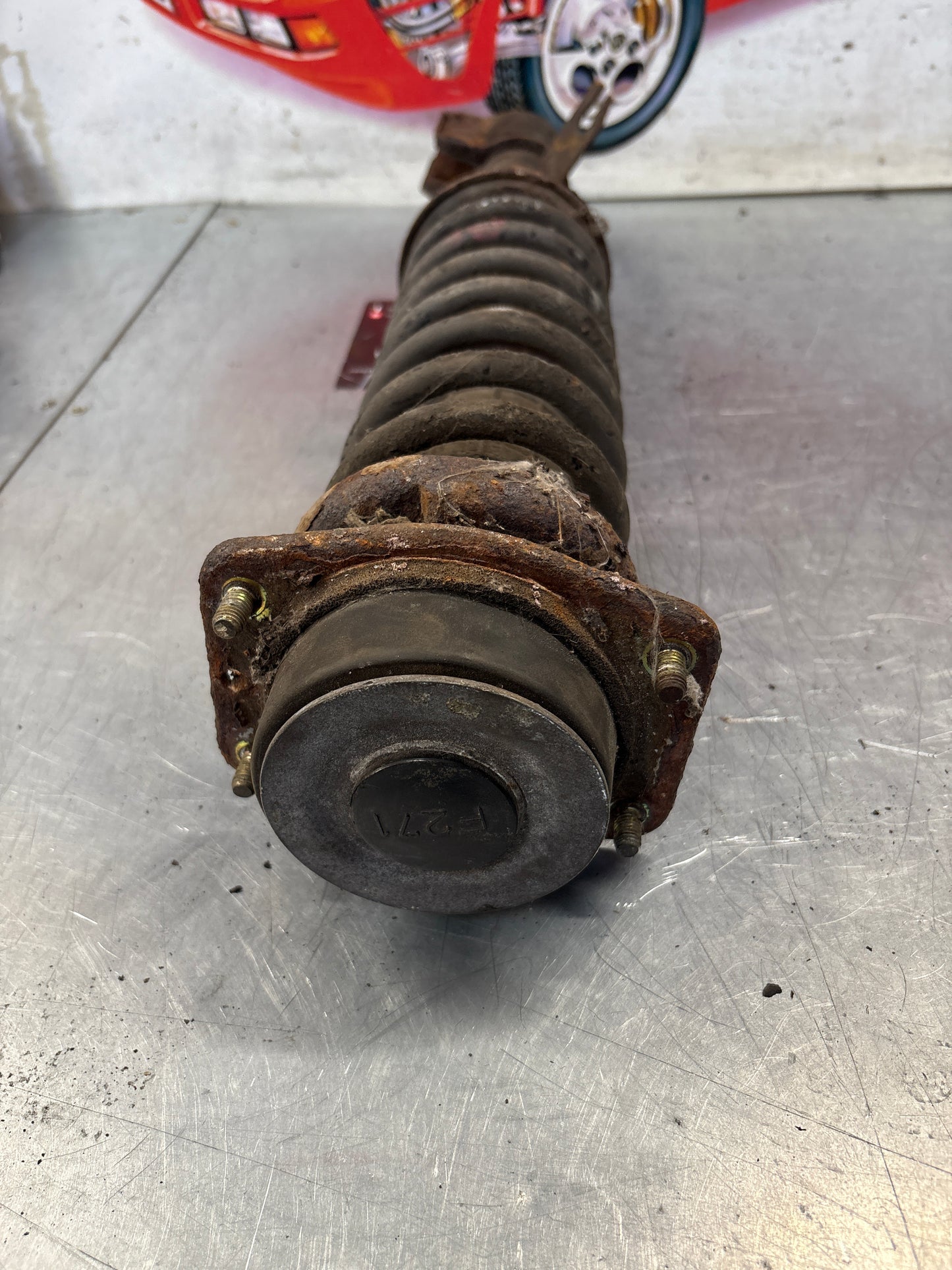 Porsche 944 S2 left, near side, shock absorber , 94434303119 used, spares or repair