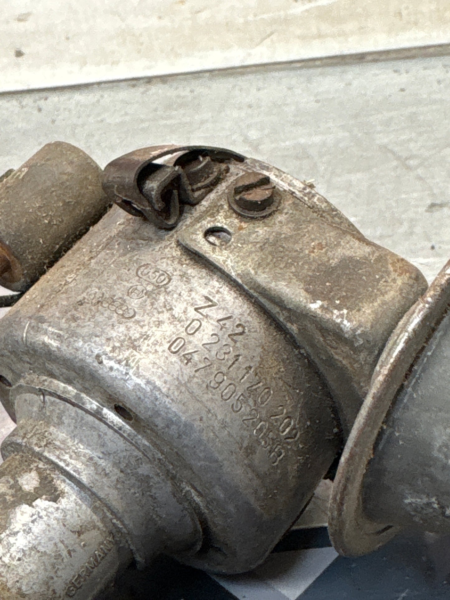 Porsche 924 ignition distributor, used 0231170202 / 047905205B