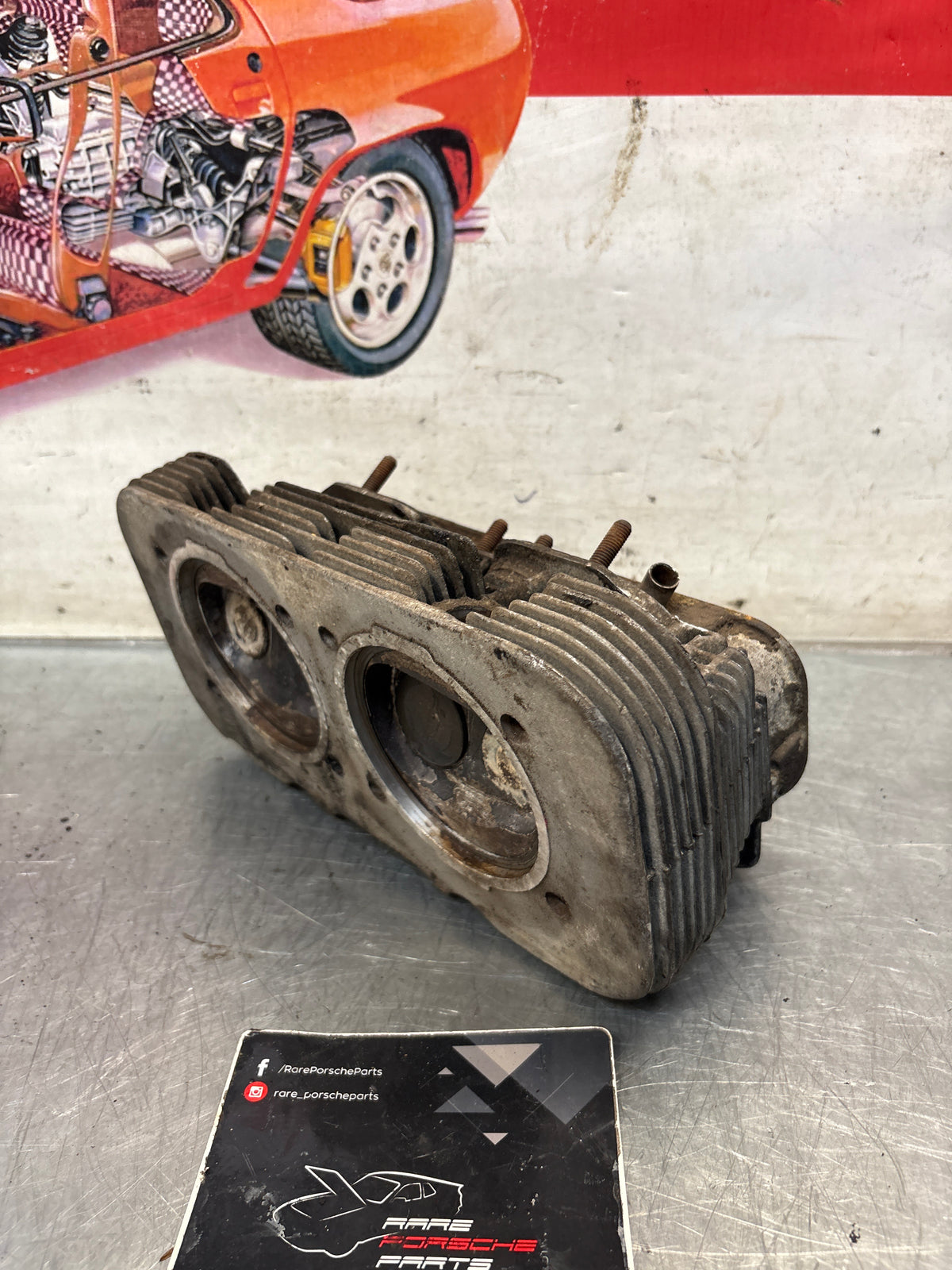 Porsche 914, cylinder head, right side, used 021101371Q