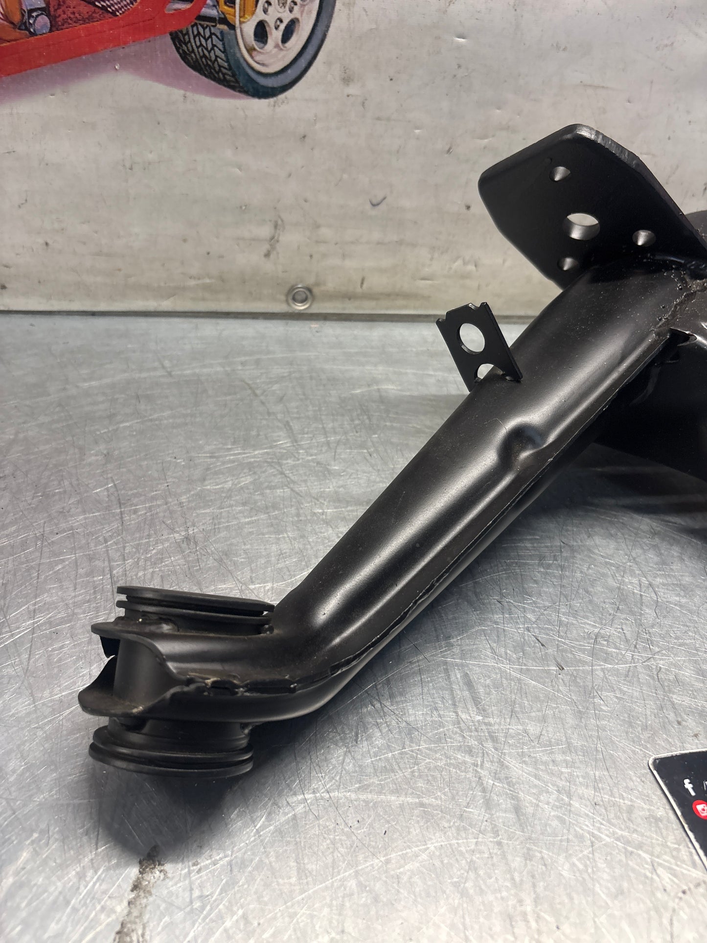 Porsche 924 944  -85.5 Rear left trailing arm,  refurbished 94433102100