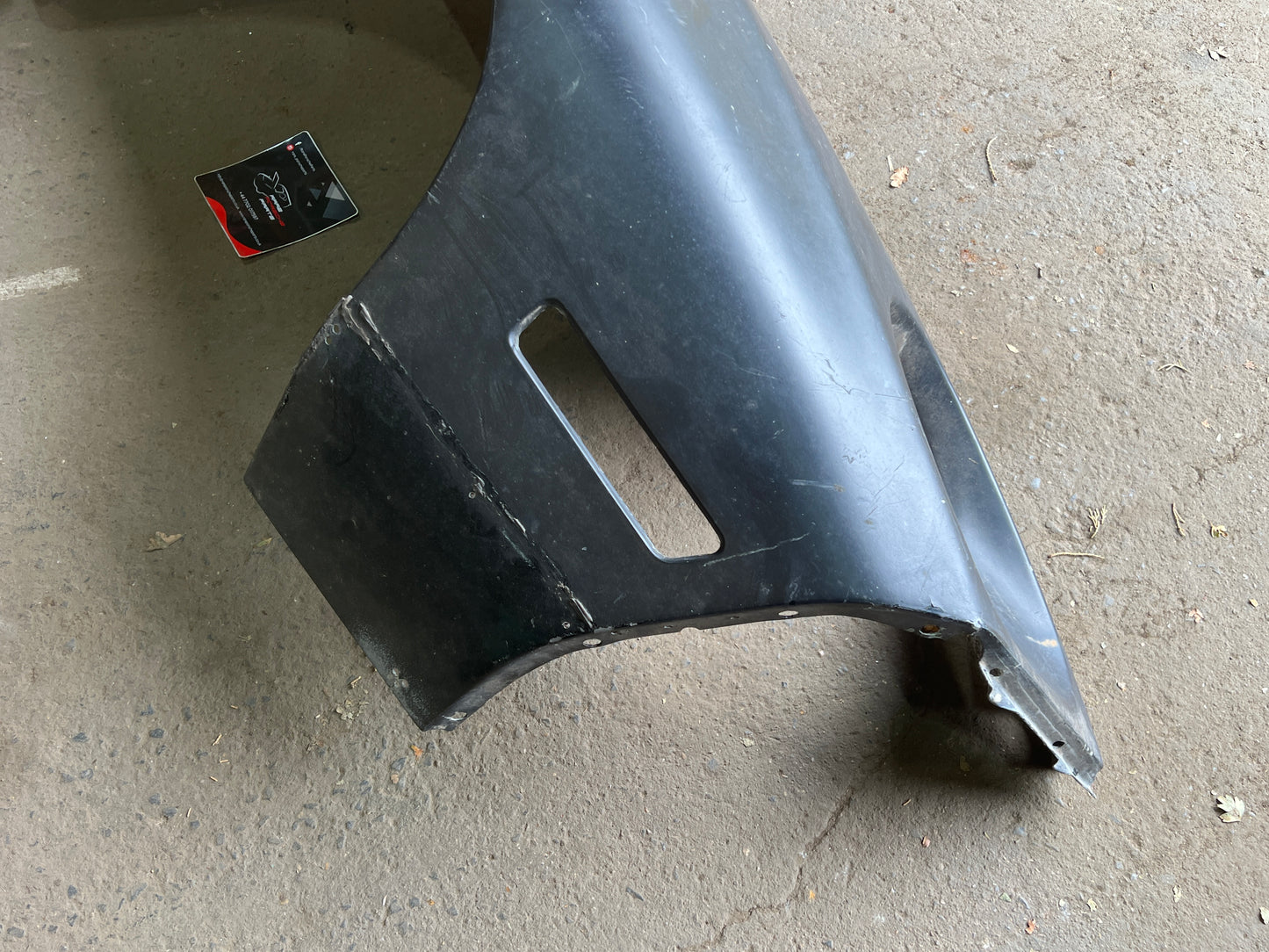 Porsche 928 -87 front right wing, used 92850301202