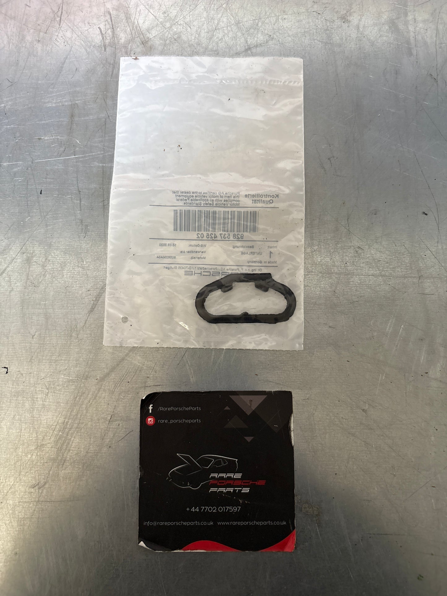 Porsche 928 / 924 / 944 / 968 left Door stop plate rubber seal 92853742502 new