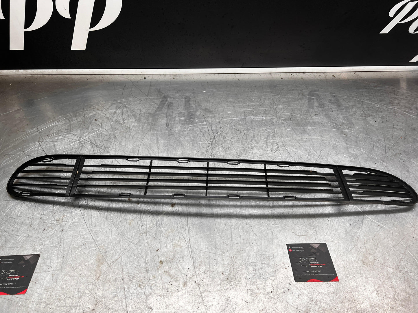 Porsche 993 Ventilation Grille 99350555101 new, genuine, NOS