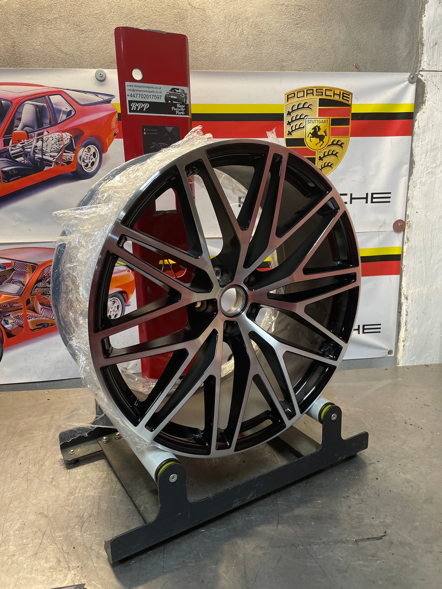 Porsche Macan RS Spyder 21” Front rim, refurbished 95B601025HK