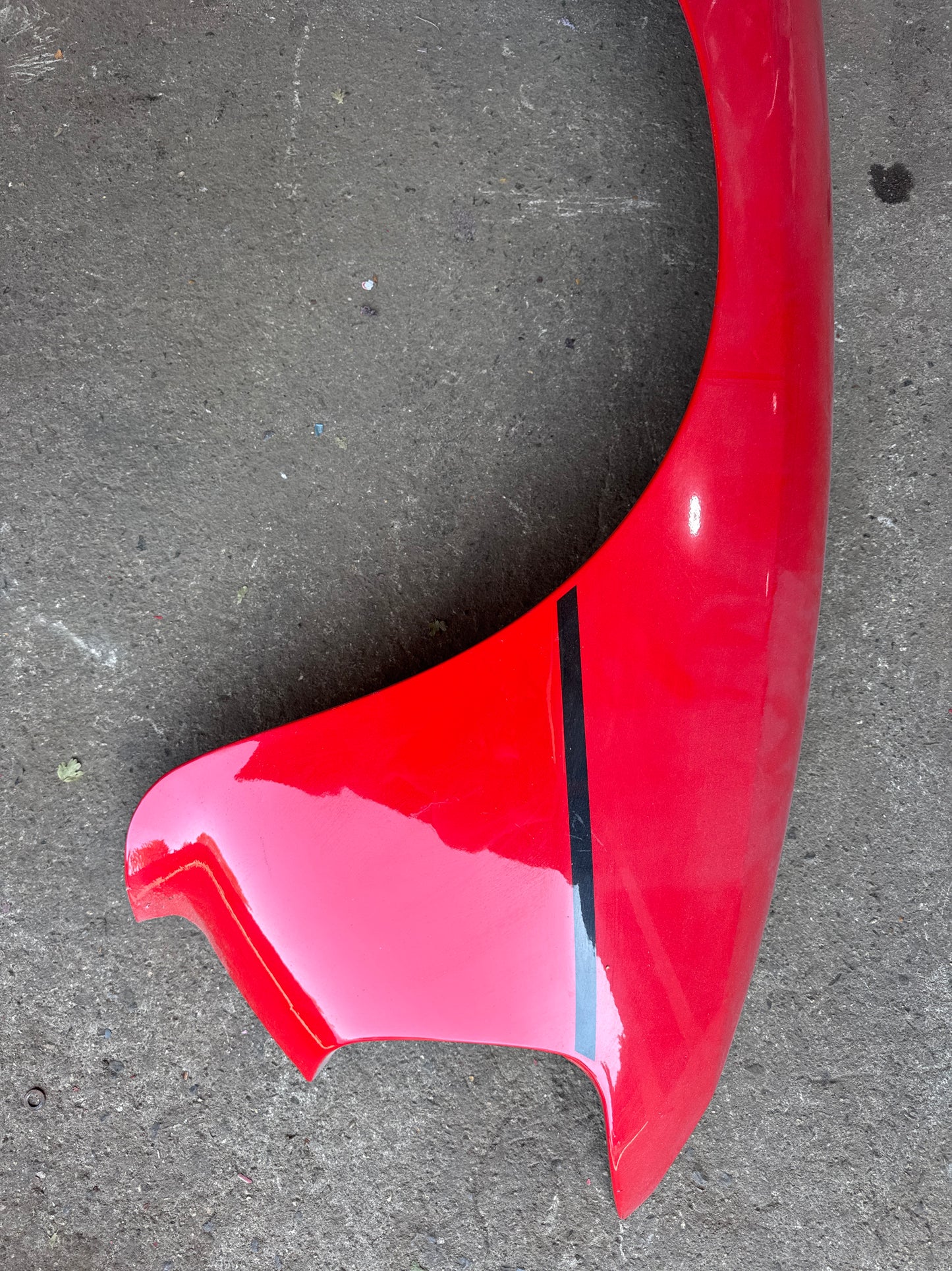 Porsche 924 modified front wings, good condition, solid. Pair, used.