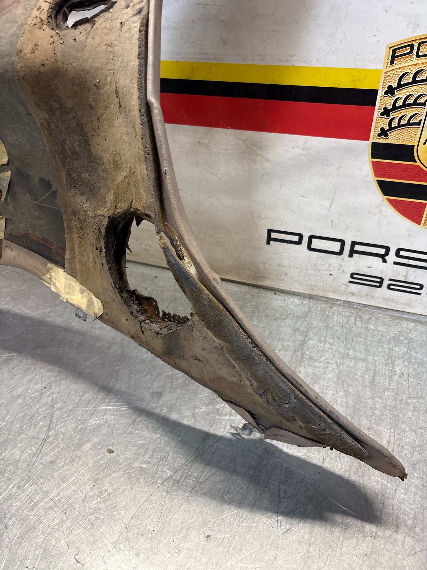 Porsche 928 right side lower side trim panel, grey used 92855502257