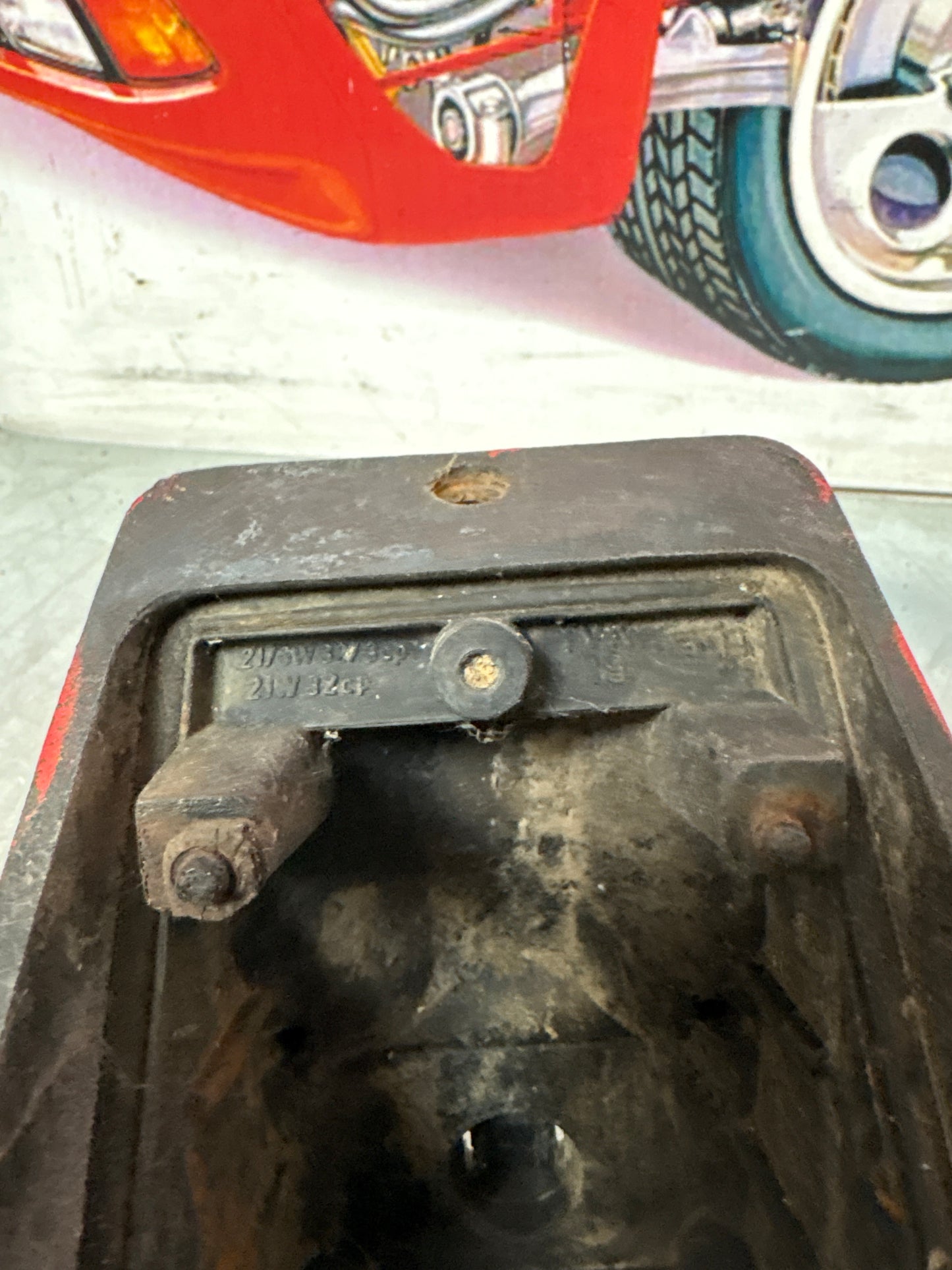 Porsche 924 O/S Front indicator unit, without lense used 477953065A