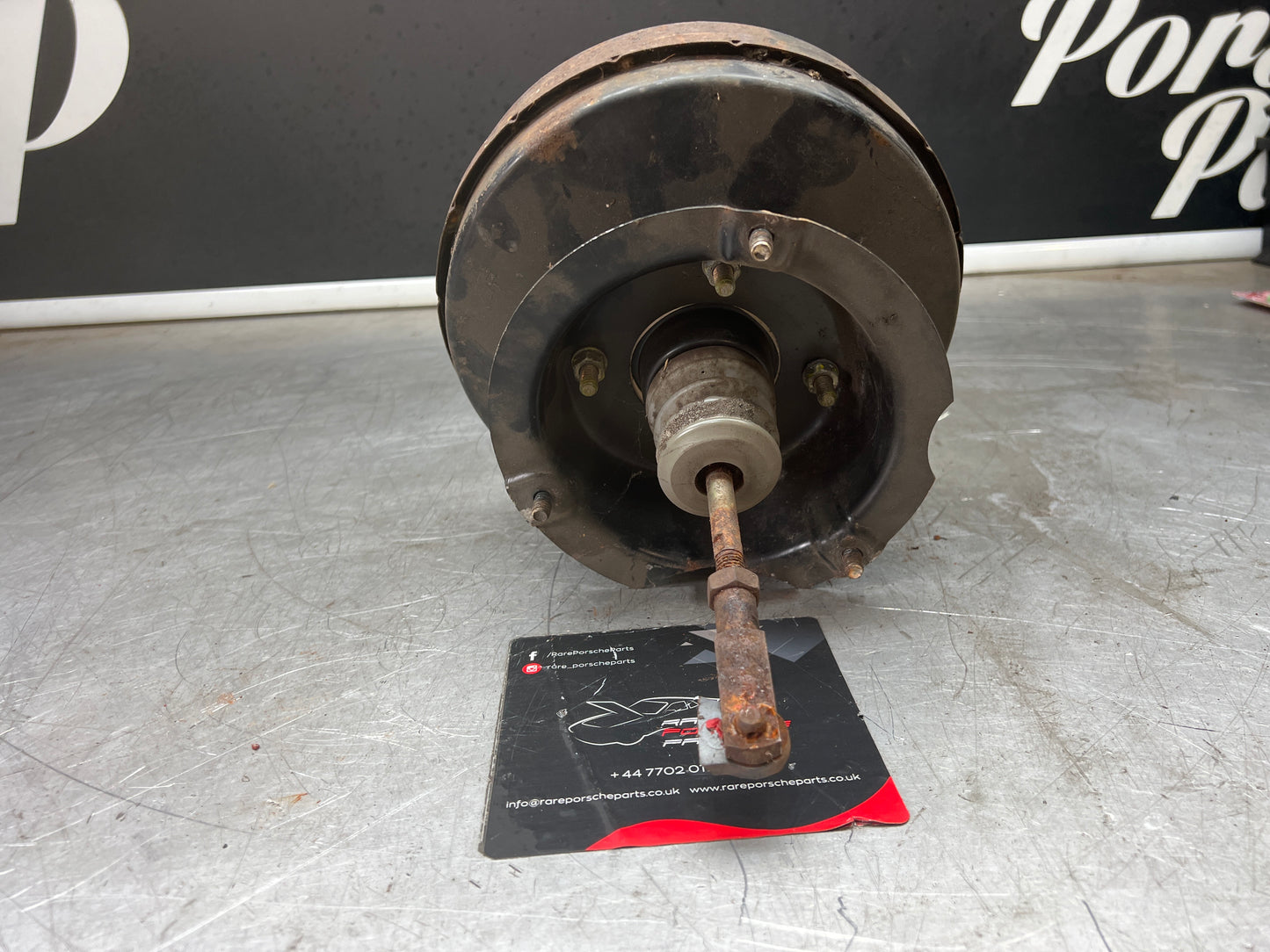 Porsche 944 brake booster, used 94435502502