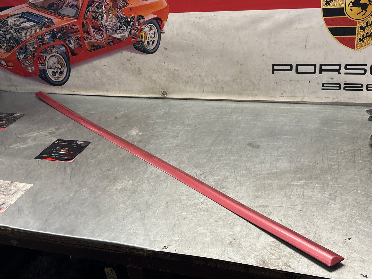 Porsche 928 Türanschlagleiste links, gebraucht