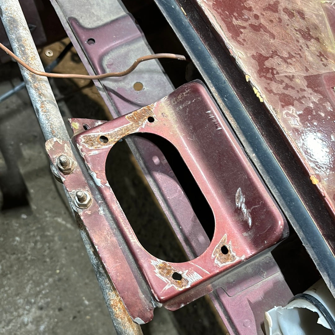 Porsche 924 Front end section cut